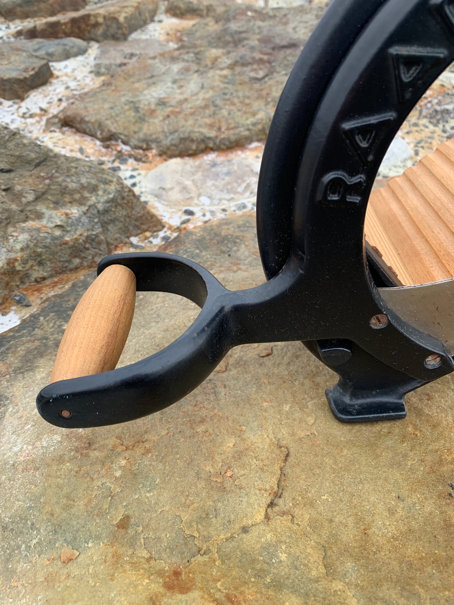 Raadvad Brotschneidemaschine