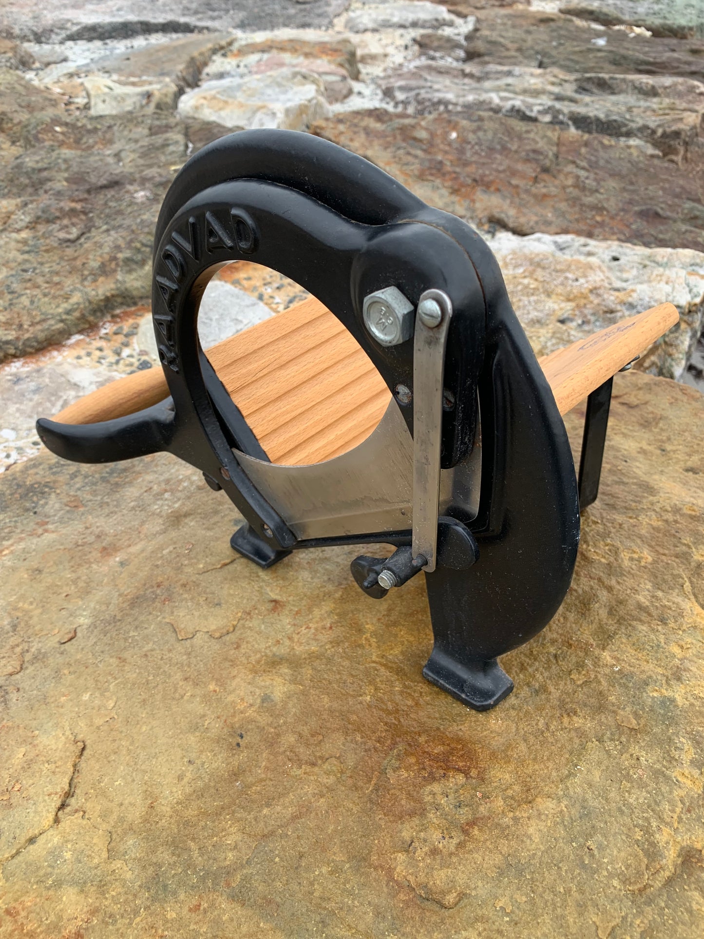 Raadvad Brotschneidemaschine