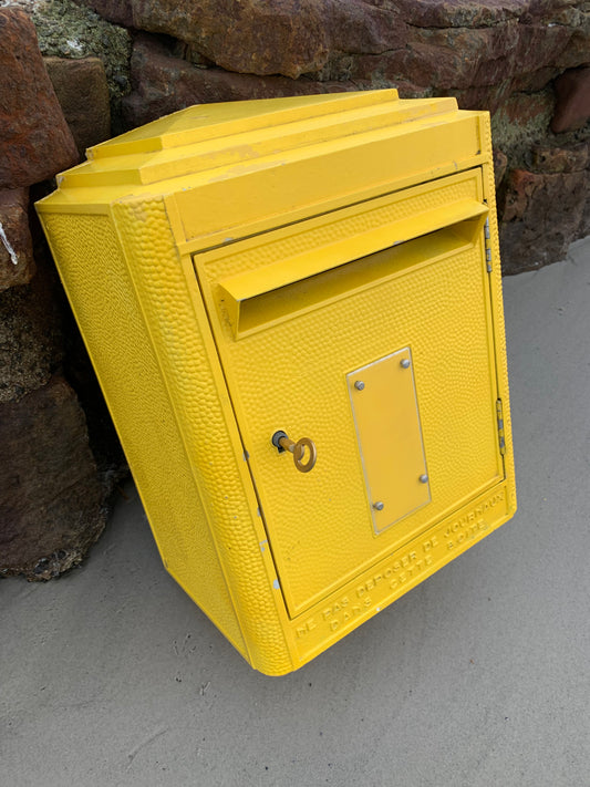 Französischer Briefkasten