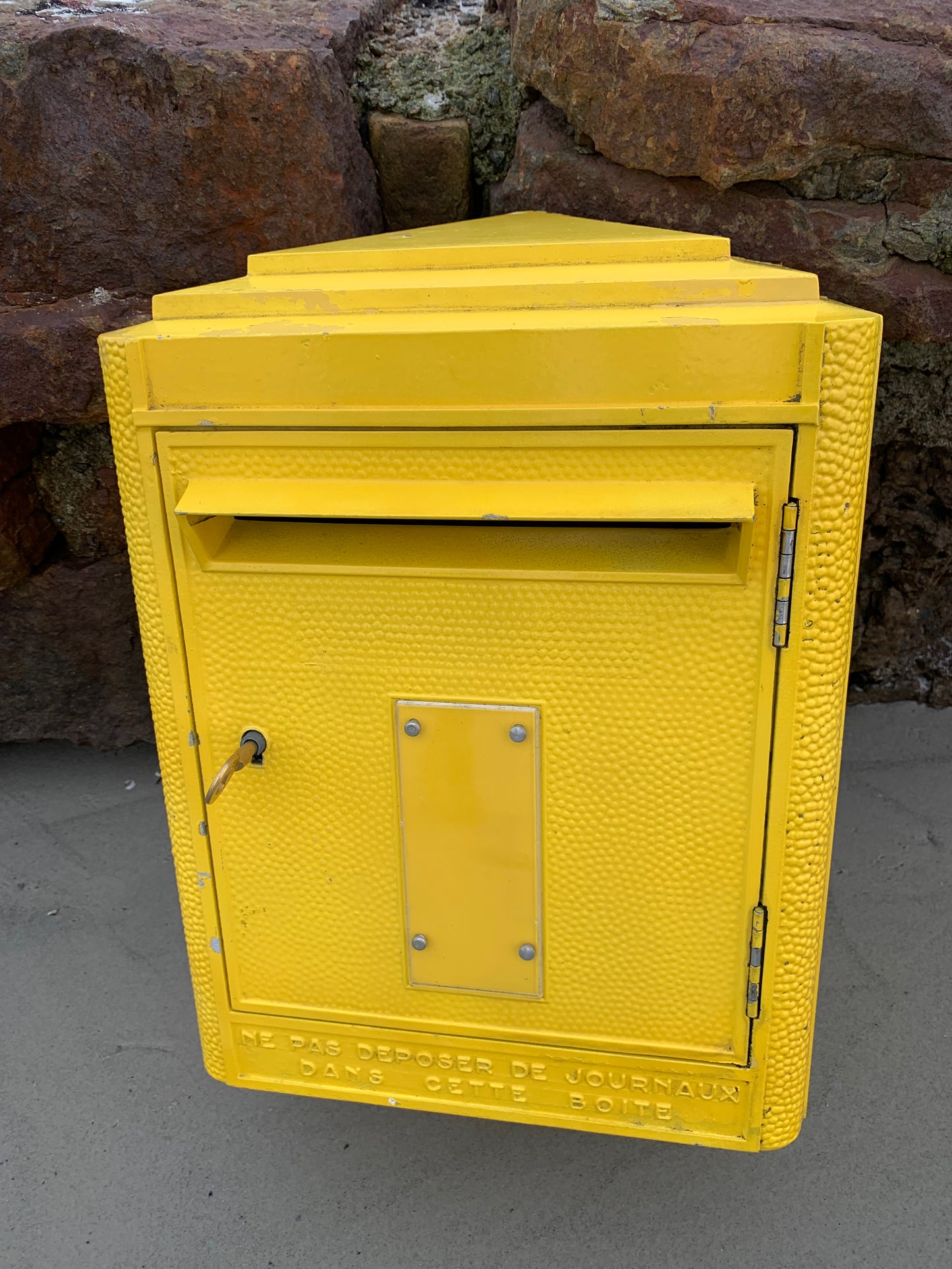 Französischer Briefkasten