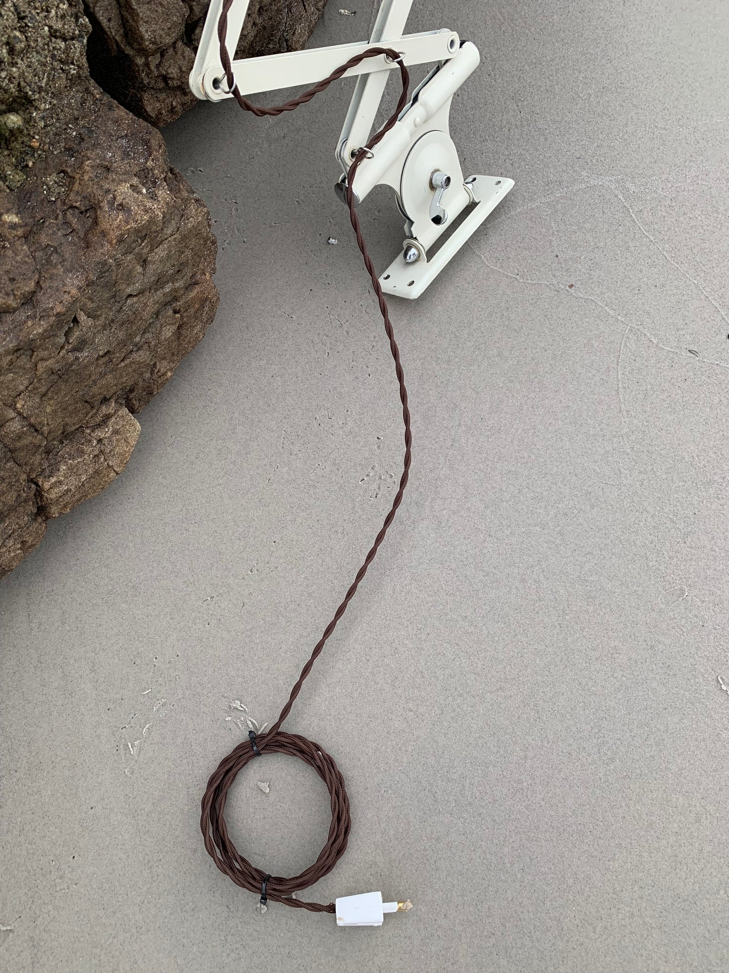 Kaiser Idell 6614 - Original Creme (das große Modell)