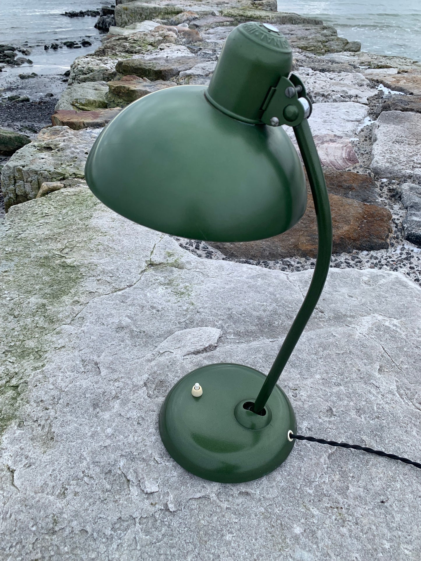 Kaiser Idell 6556 - Original grün