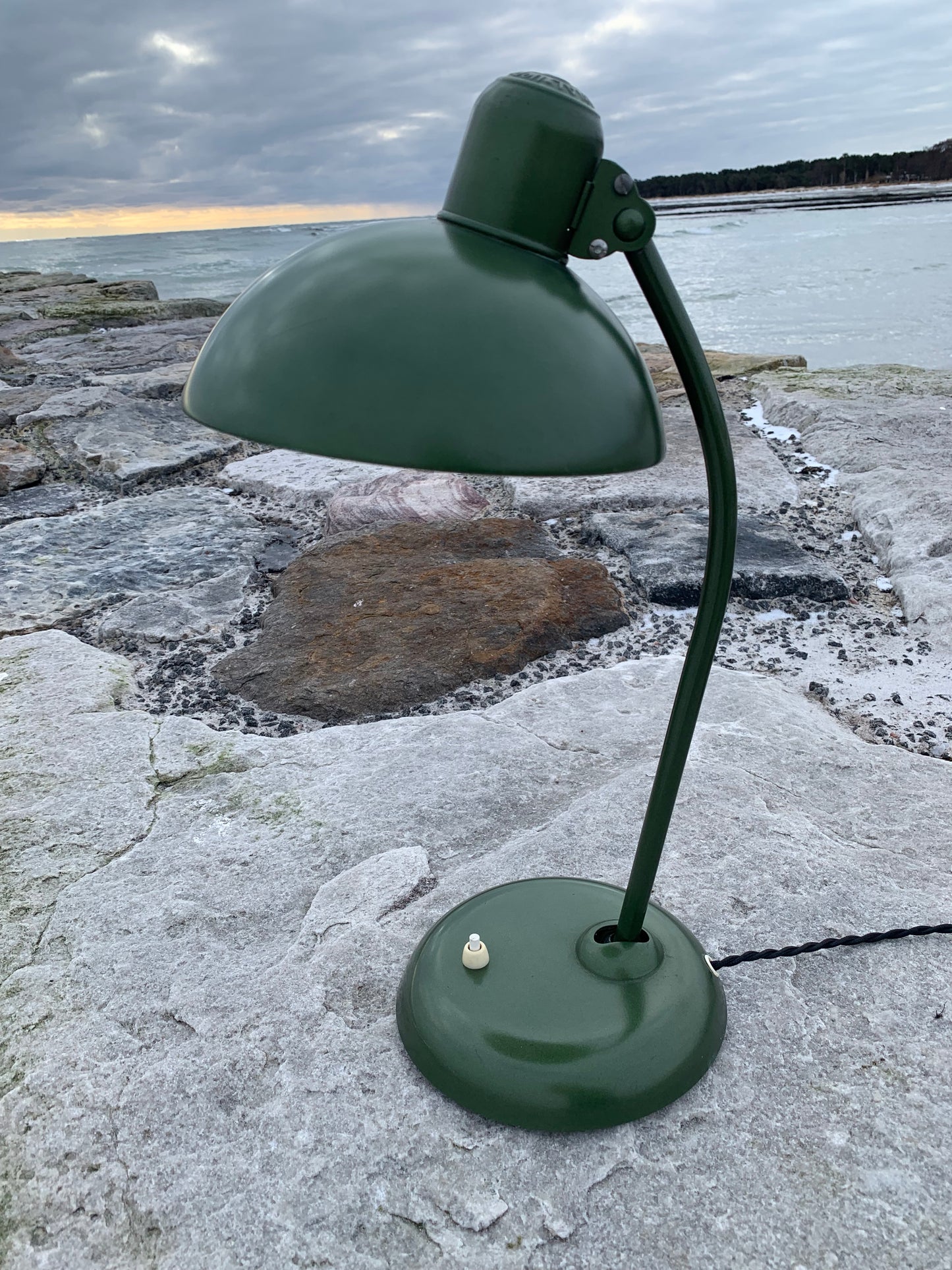 Kaiser Idell 6556 - Original grün