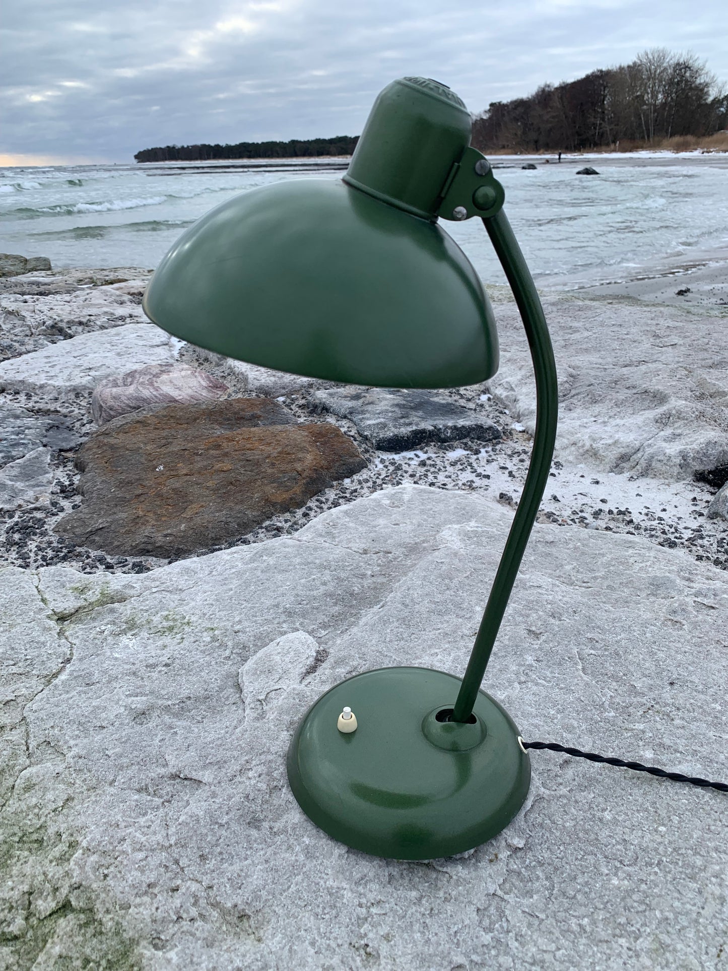 Kaiser Idell 6556 - Original grün