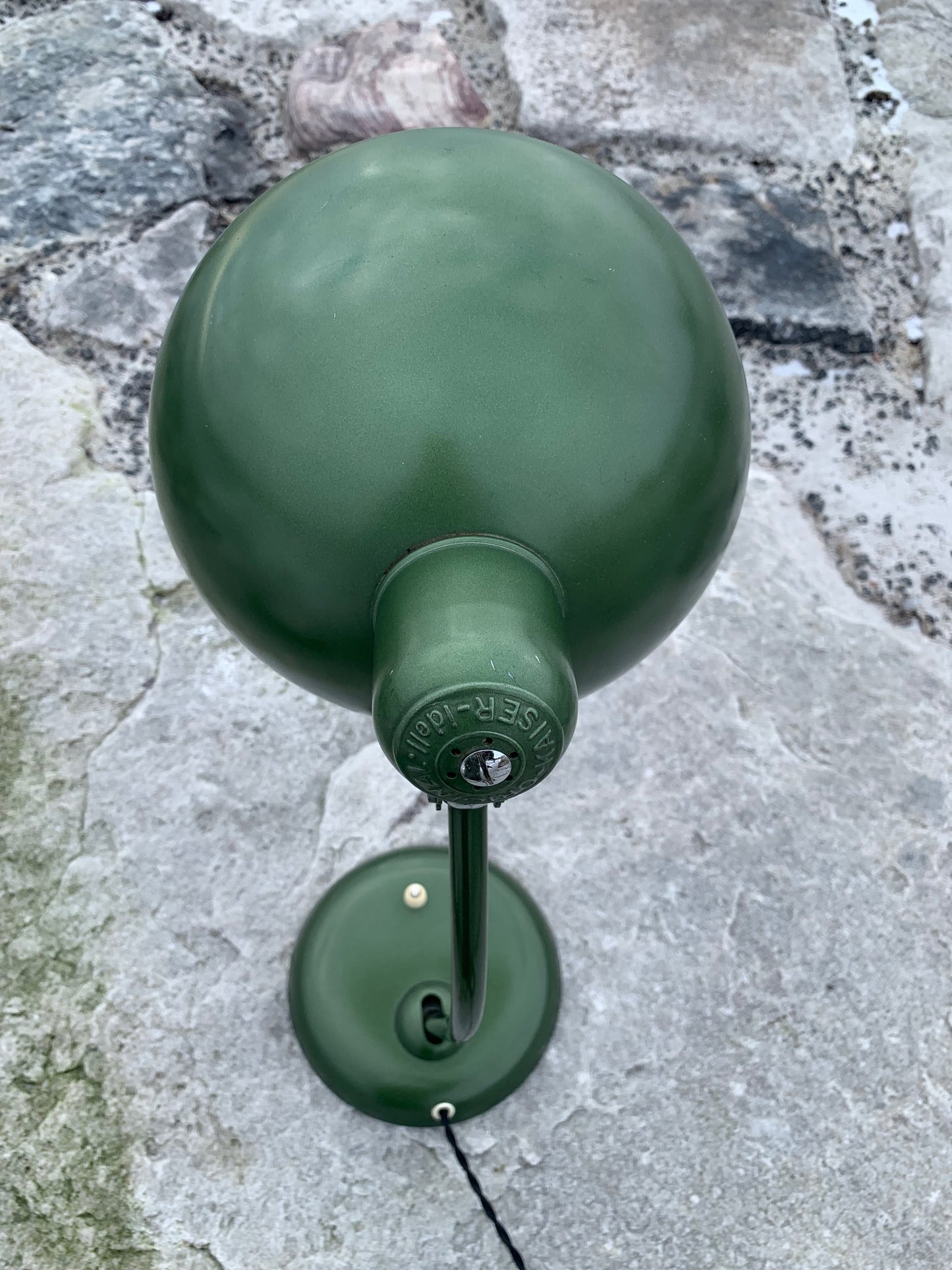 Kaiser Idell 6556 - Original grün