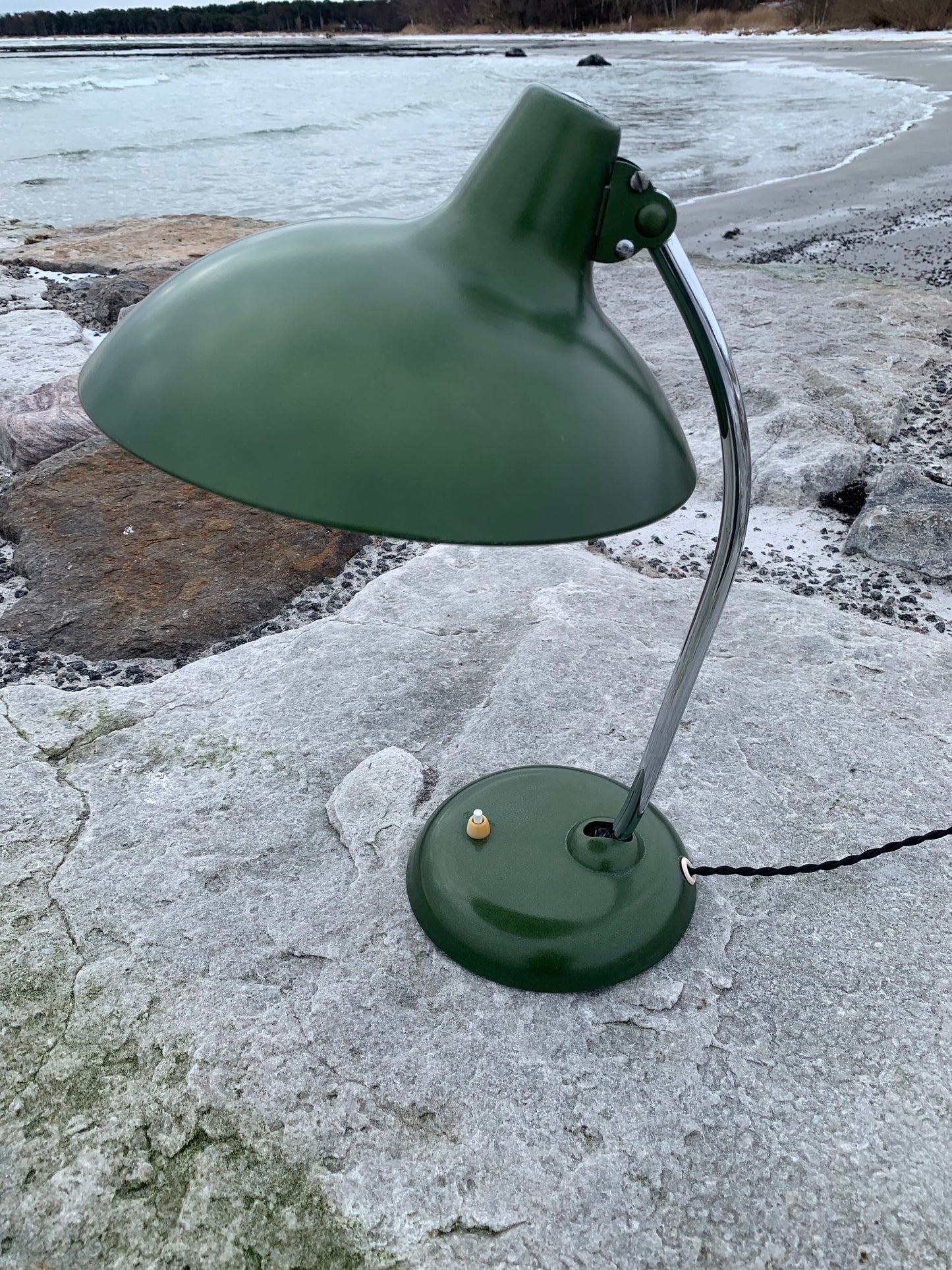 Kaiser Idell 6786 - Original grün