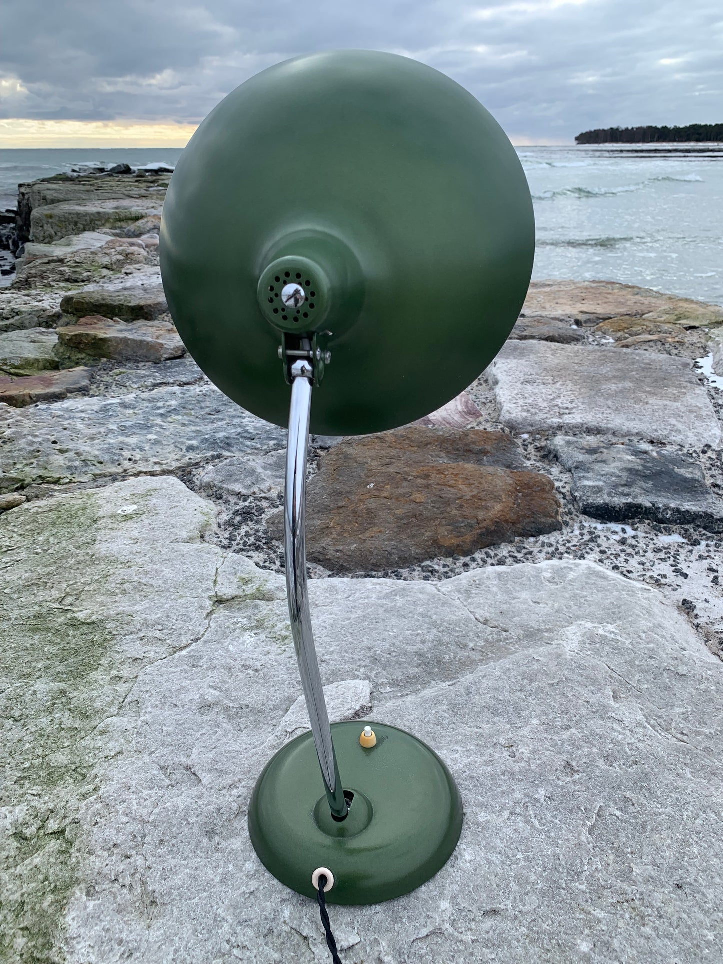 Kaiser Idell 6786 - Original grün