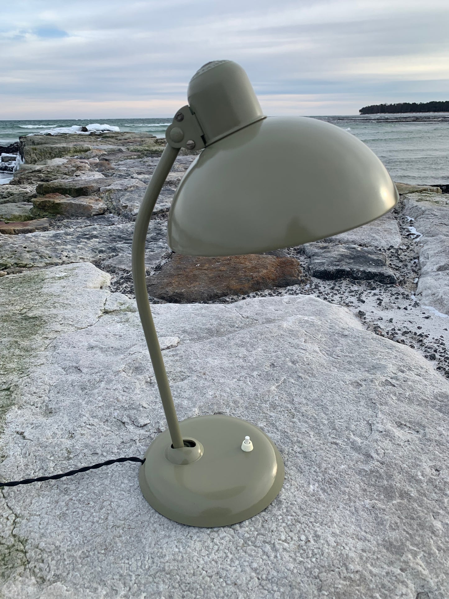 Kaiser Idell 6556 - Grün