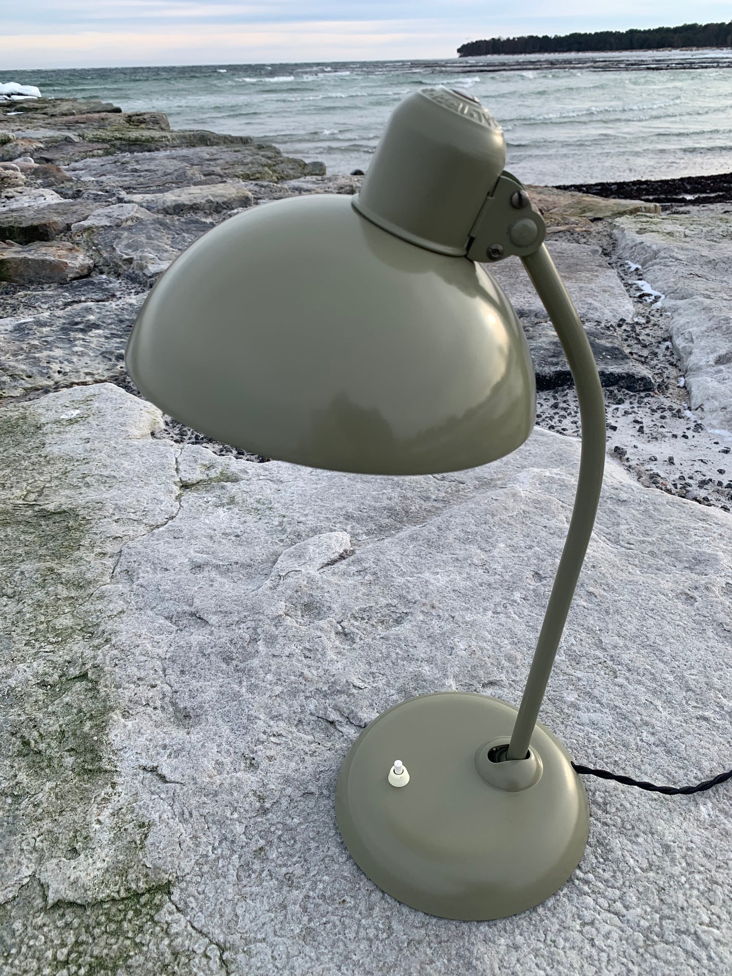 Kaiser Idell 6556 - Grün