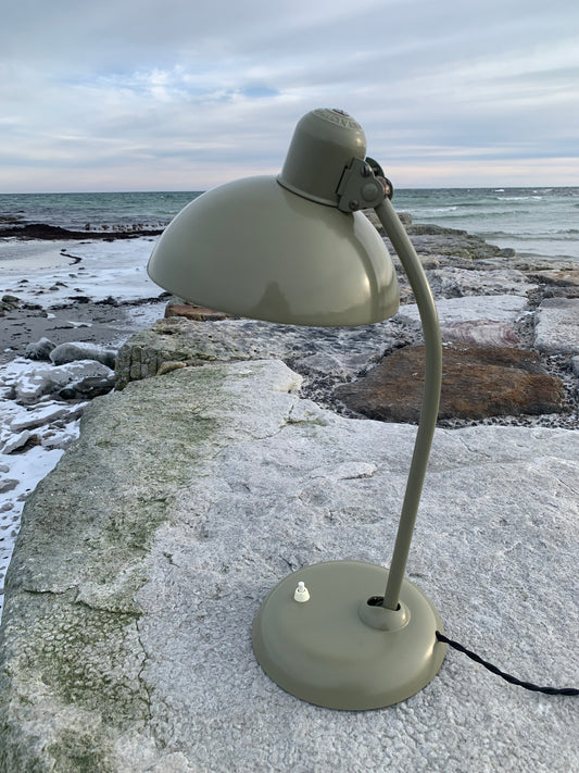 Kaiser Idell 6556 - Grün