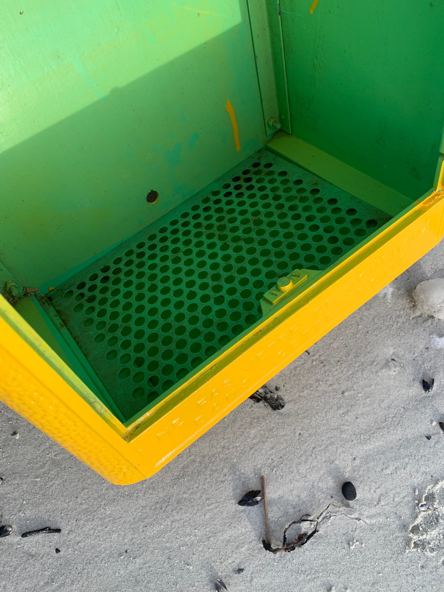 Französischer Briefkasten