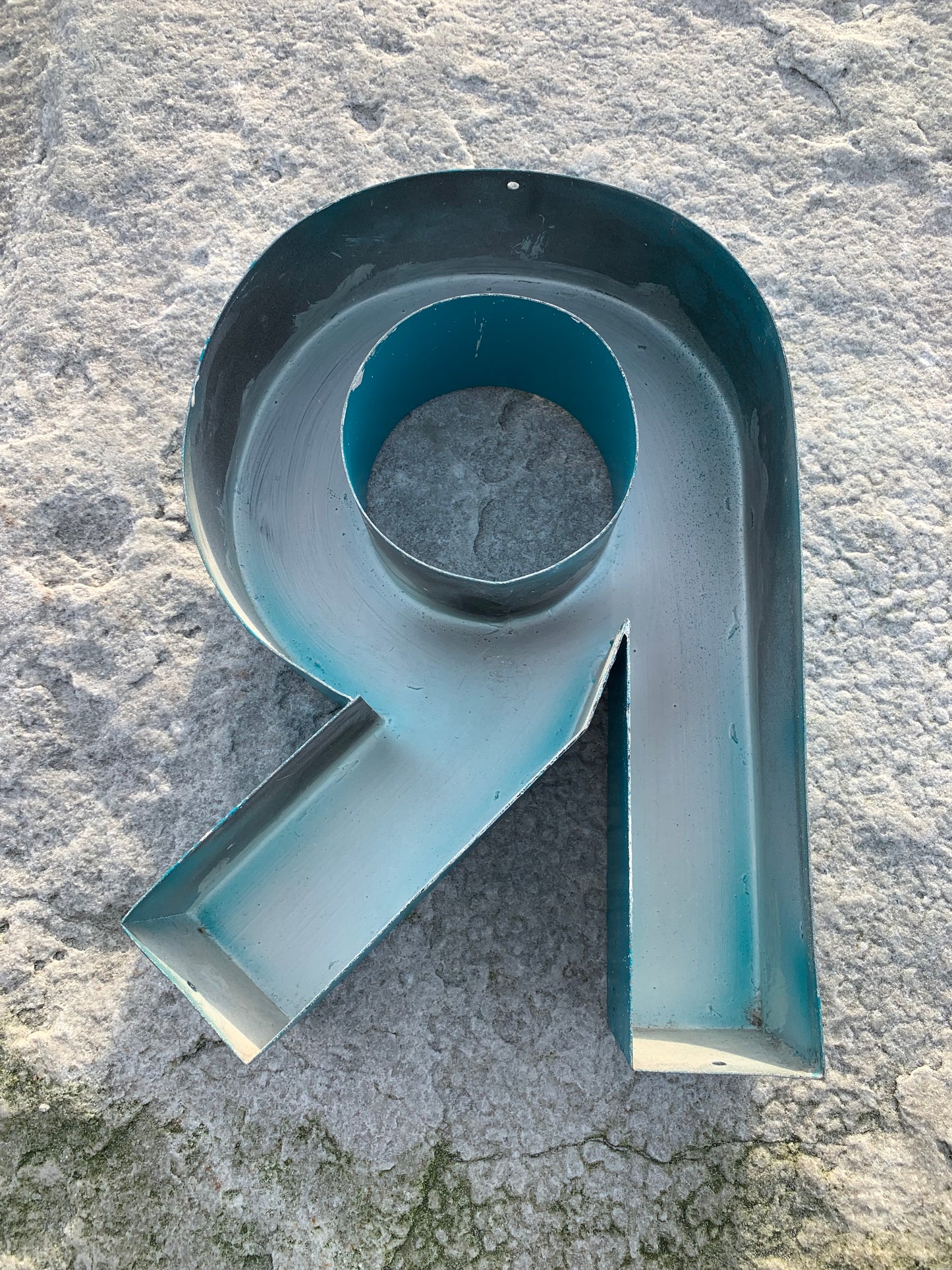 Fassadenbuchstabe - R