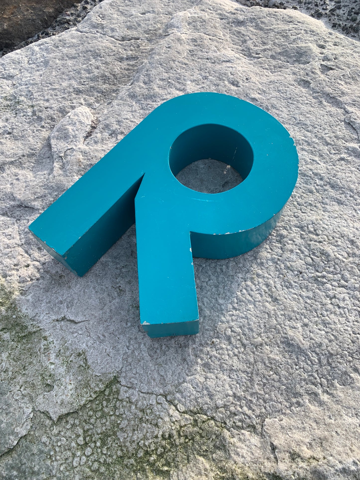 Fassadenbuchstabe - R