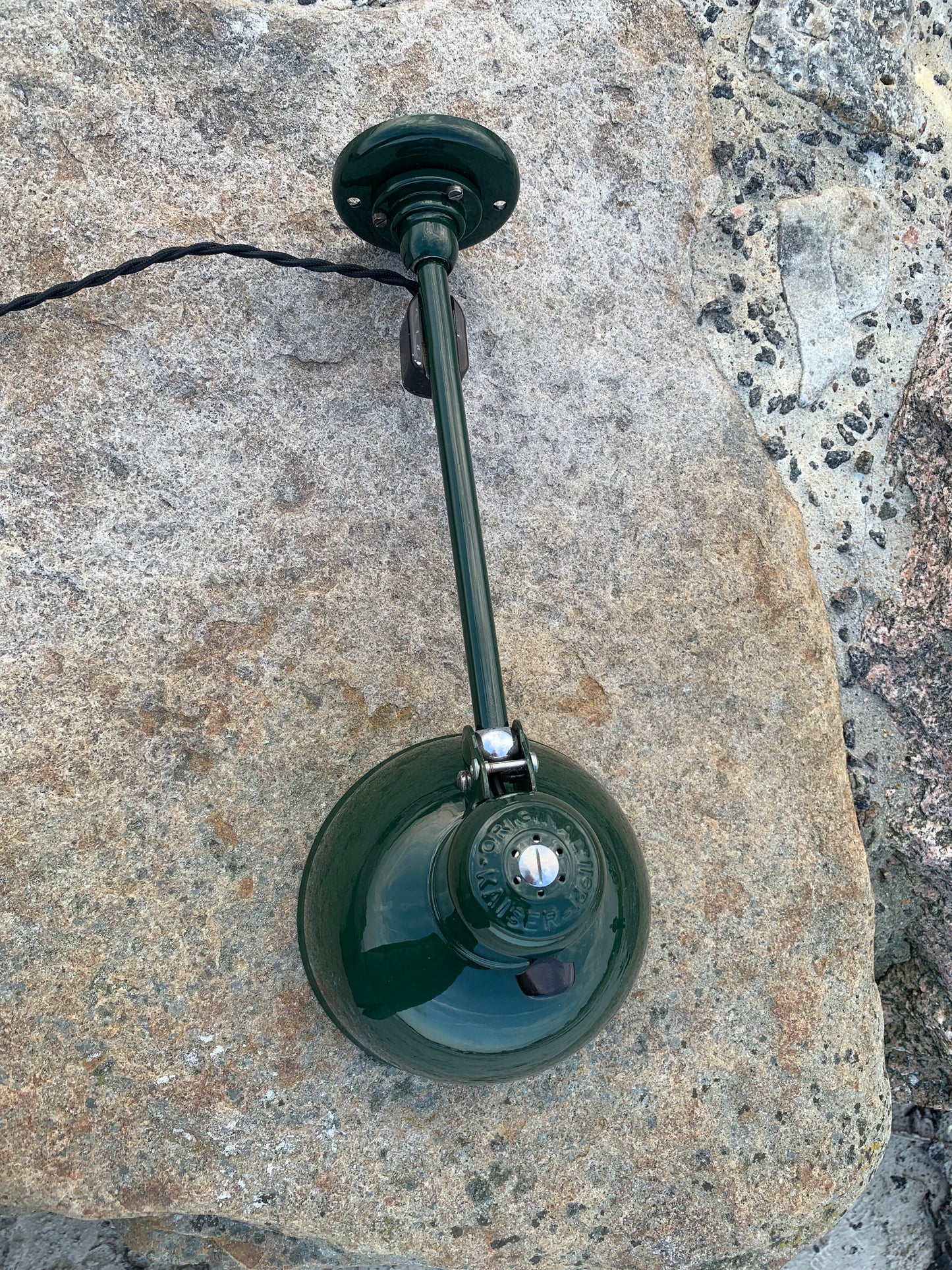 Kaiser Idell 6723 - Grün