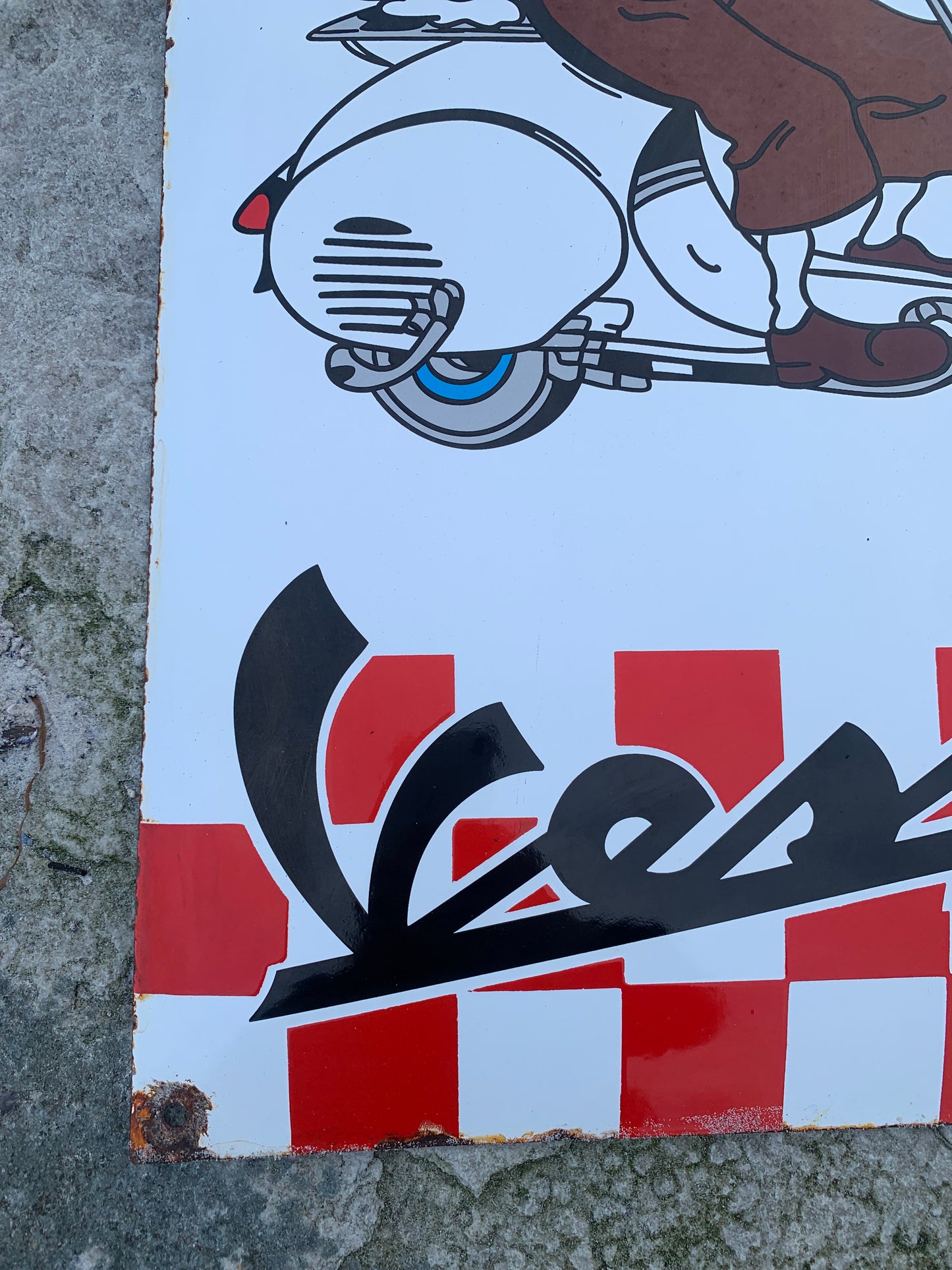 Tim und Vespa-Schild