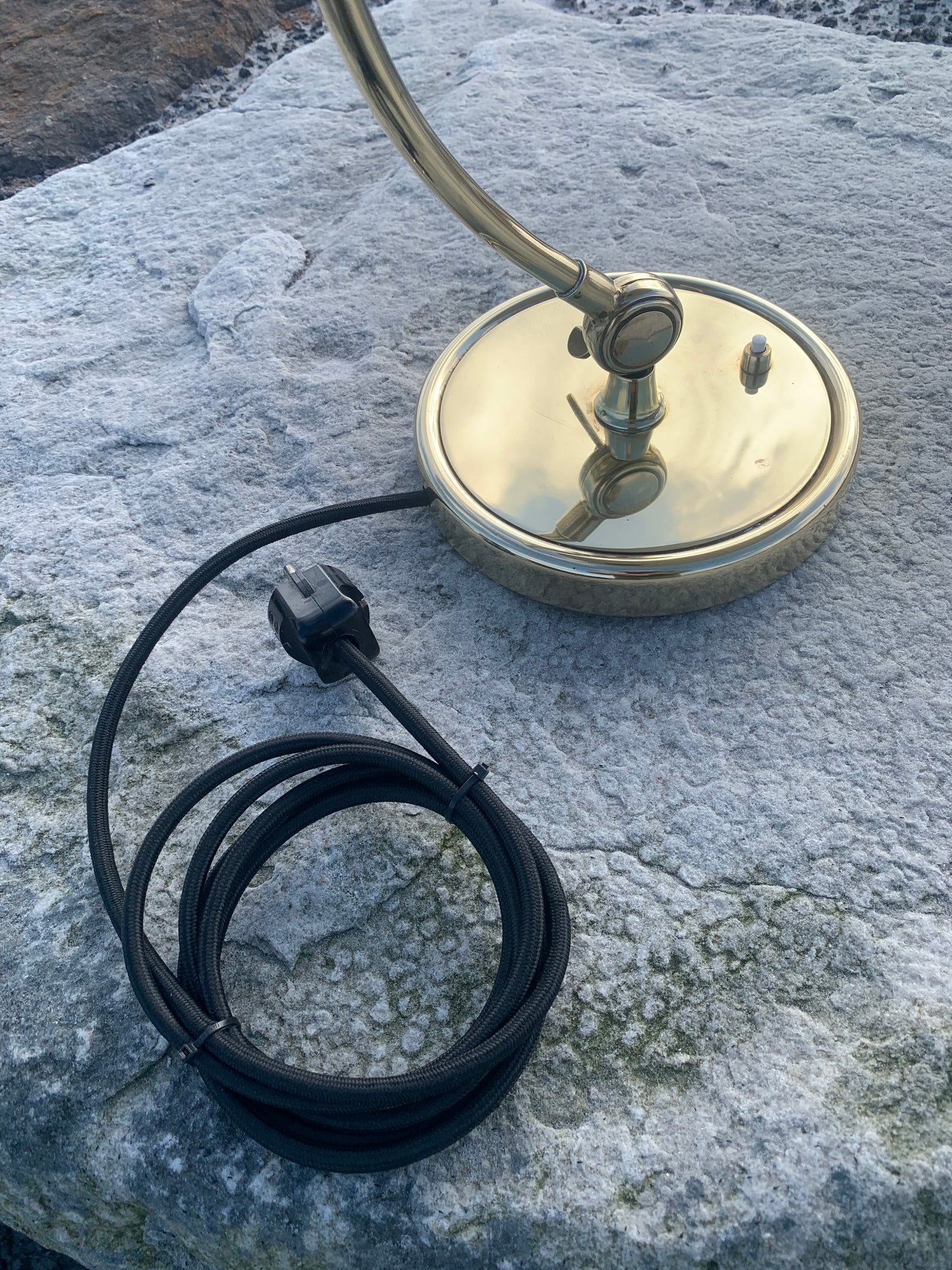 Kaiser Idell 6631 Präsident – ​​Messing