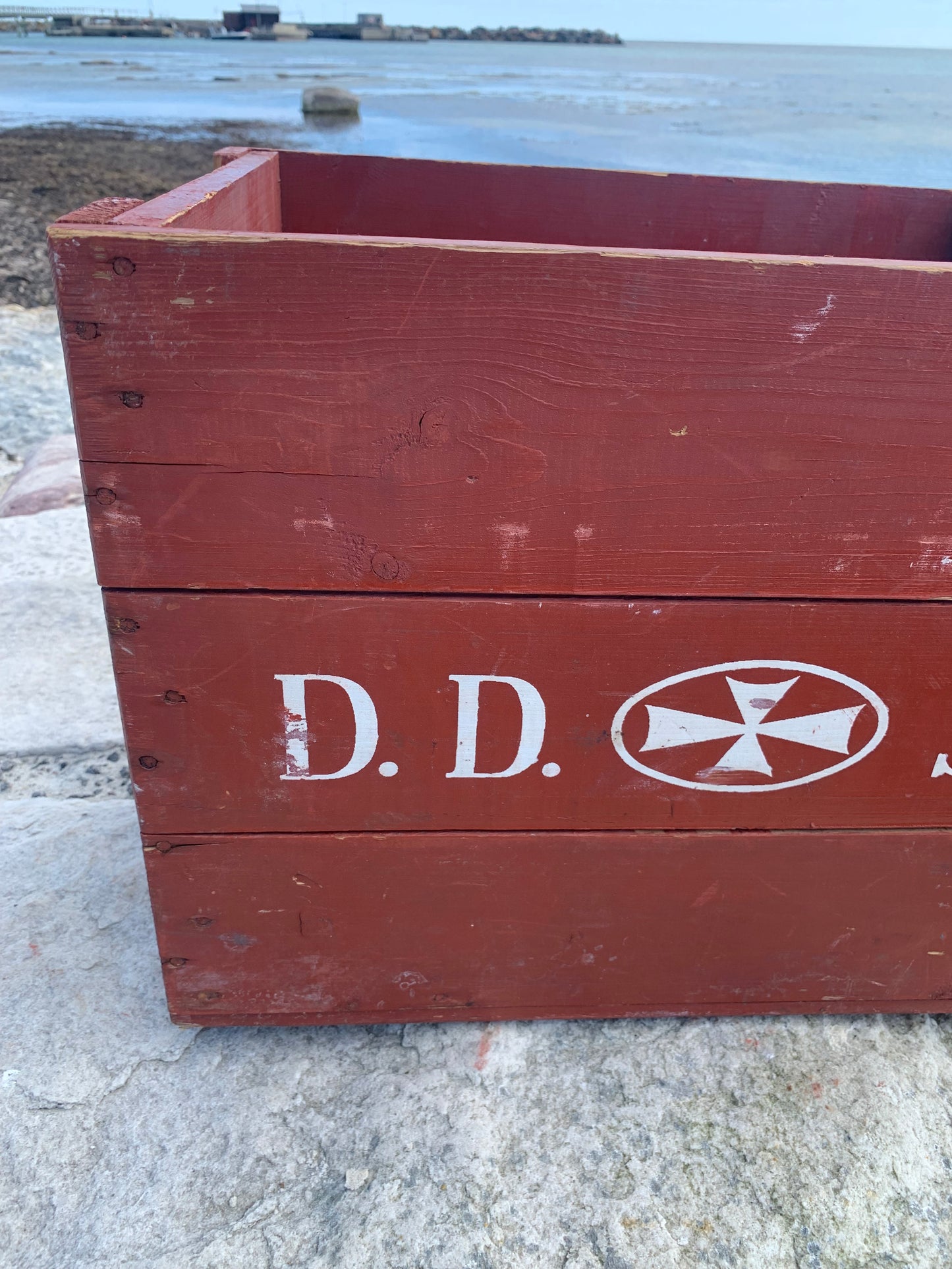 Kiste von De Danske Spritfabrikker - D.D.S.F