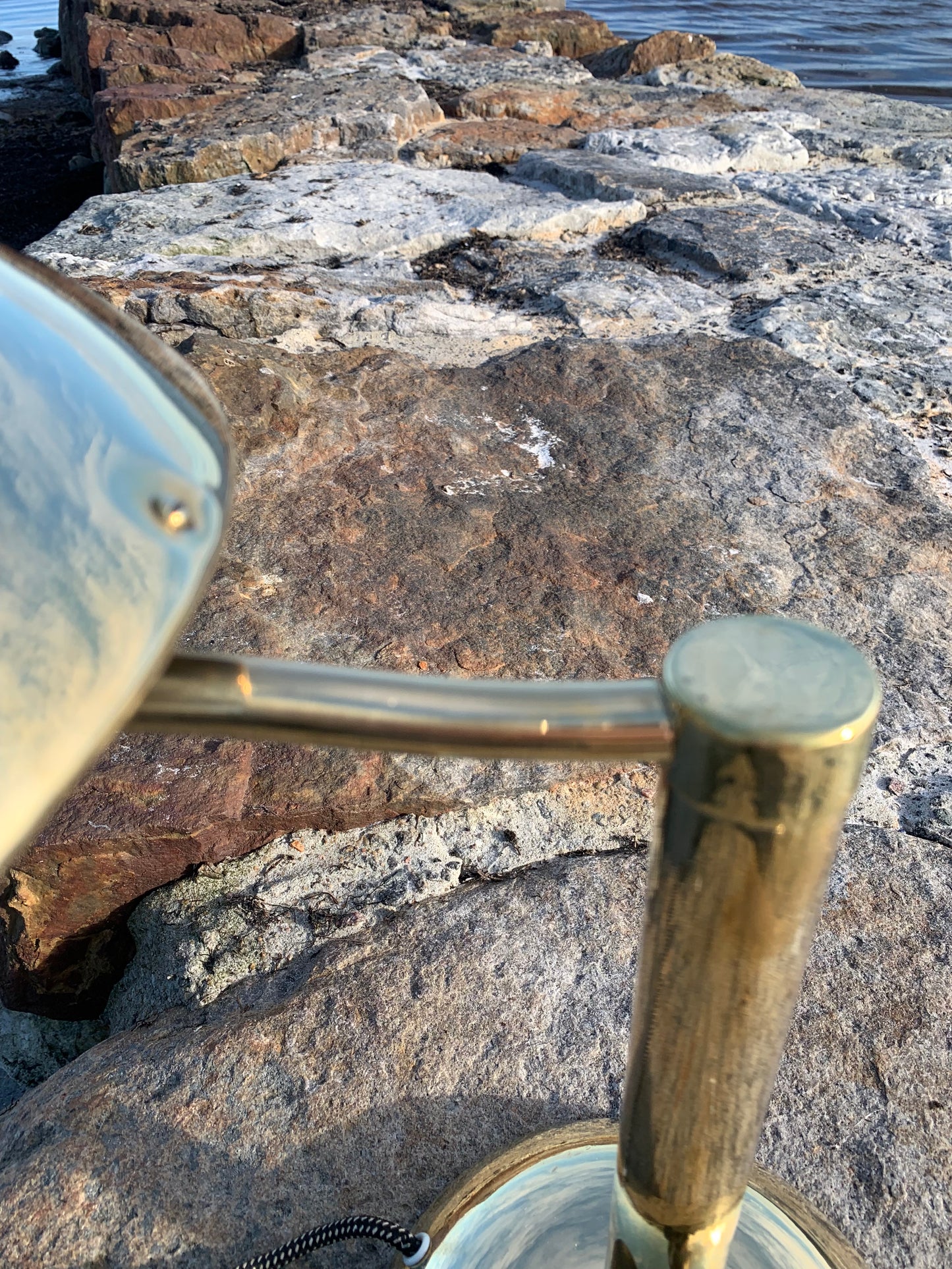 Egon Hildebrand Messinglampe mit Schwenkarm