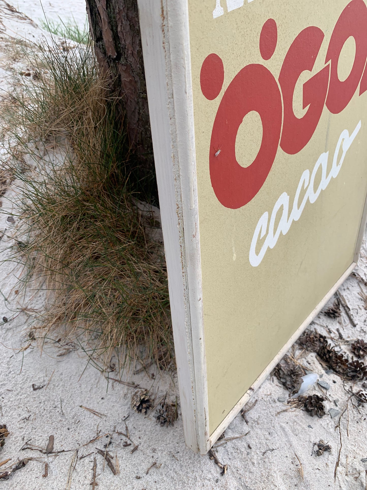Altes Mazetti Werbeschild im Holzrahmen