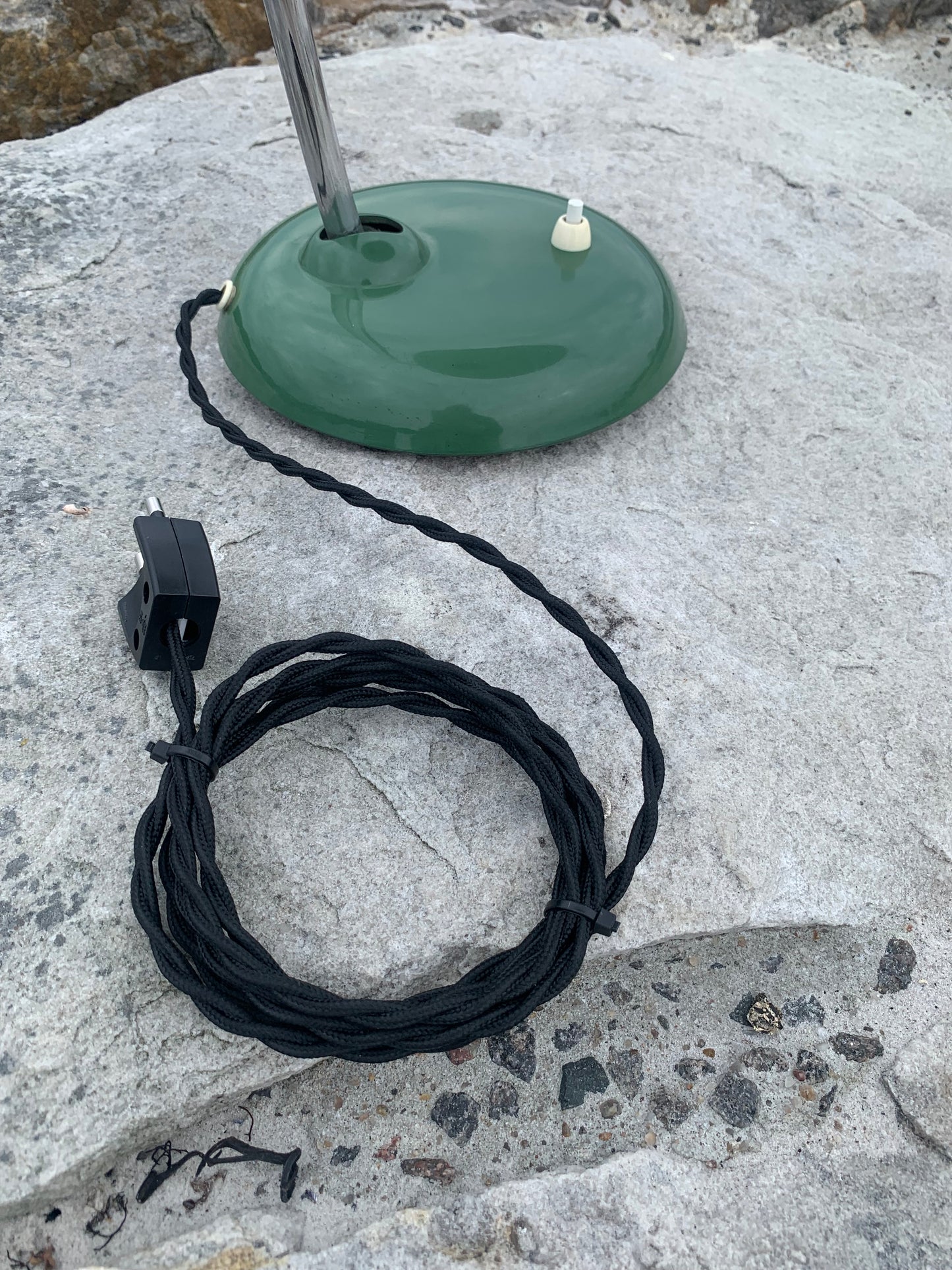 Kaiser Idell 6786 - Original grün