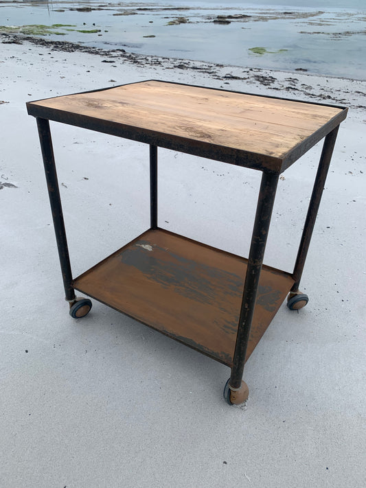 Industrieller Rolltisch