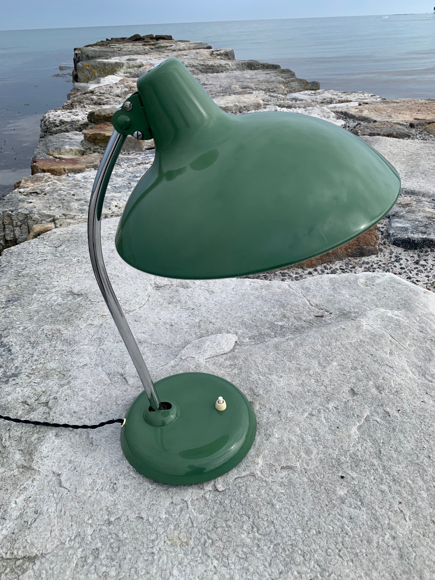 Kaiser Idell 6786 - Original grün