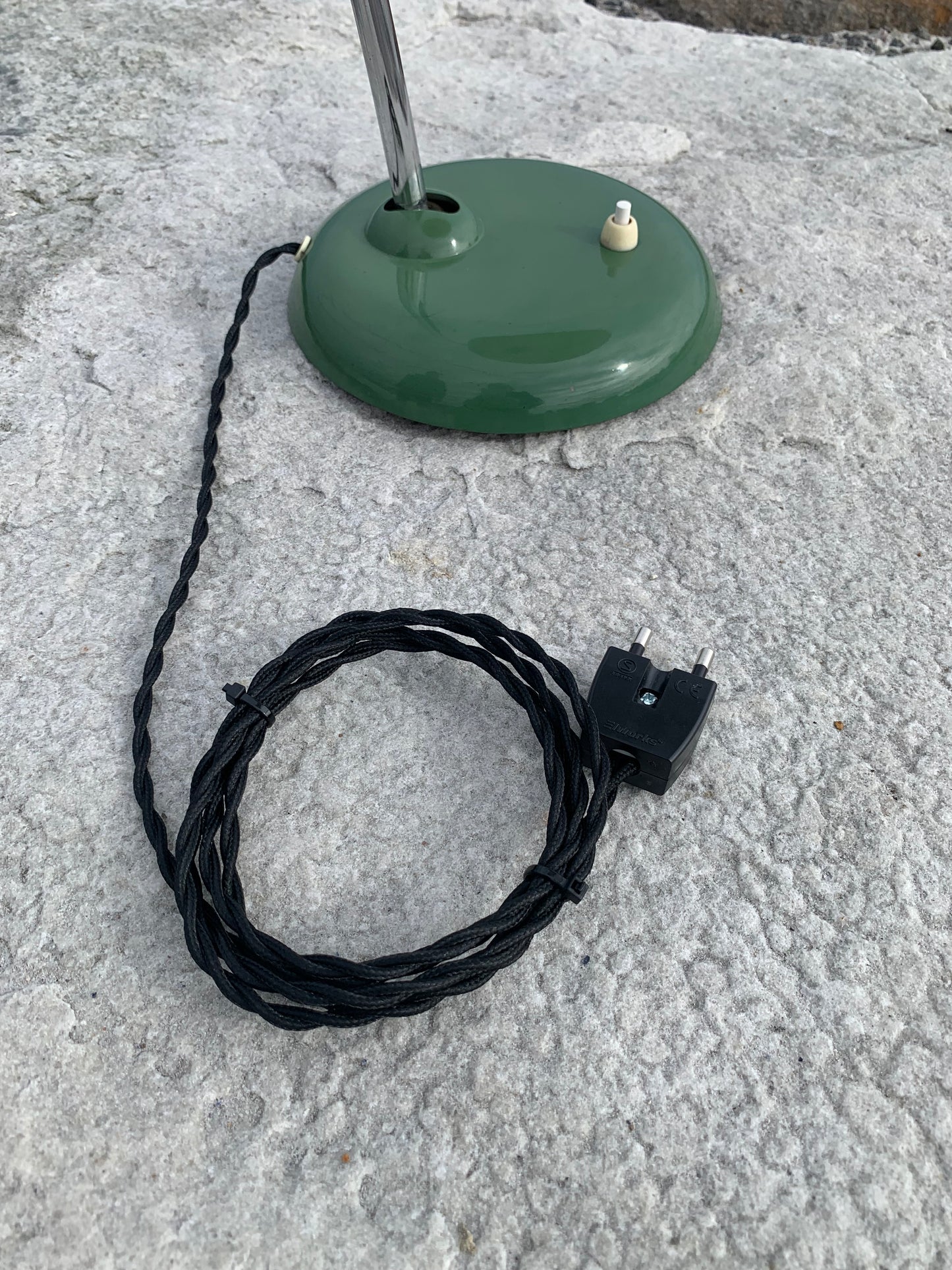 Kaiser Idell 6786 - Original grün