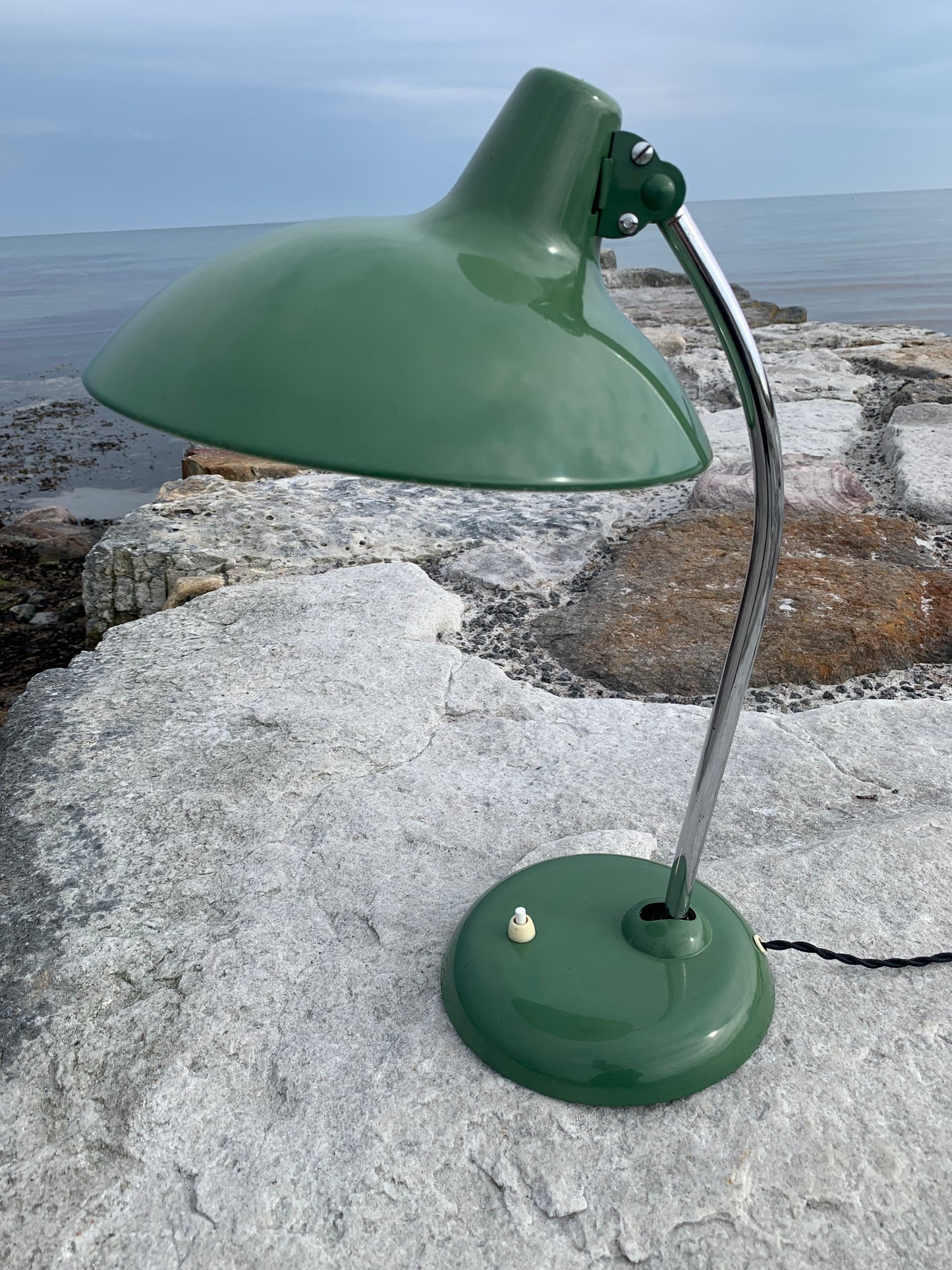 Kaiser Idell 6786 - Original grün