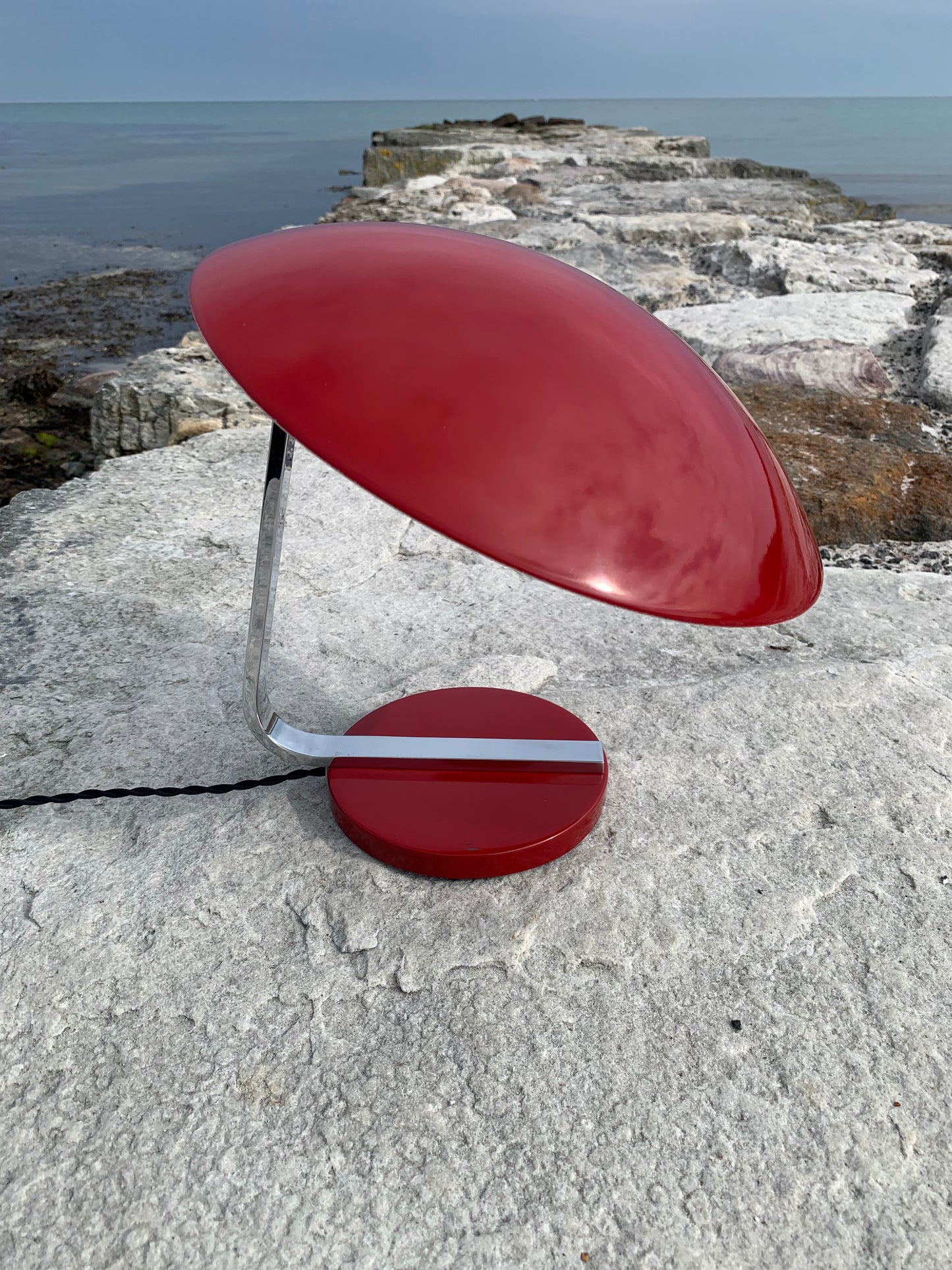 Kaiser Idell 6643 – Original rot