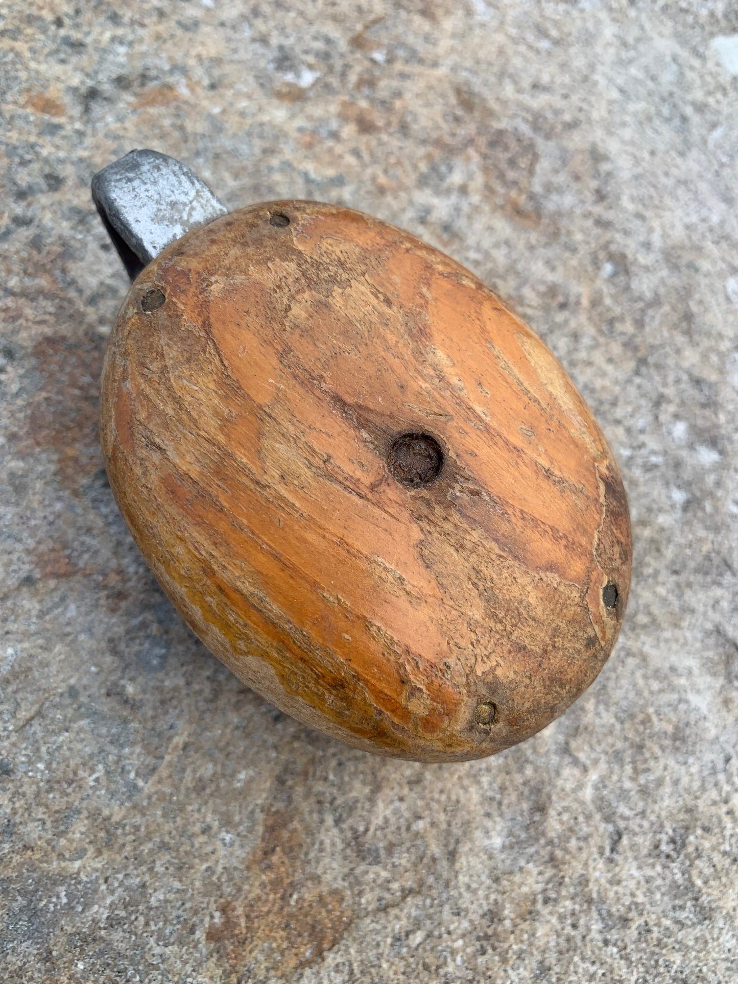Alte Taille mit guter Patina