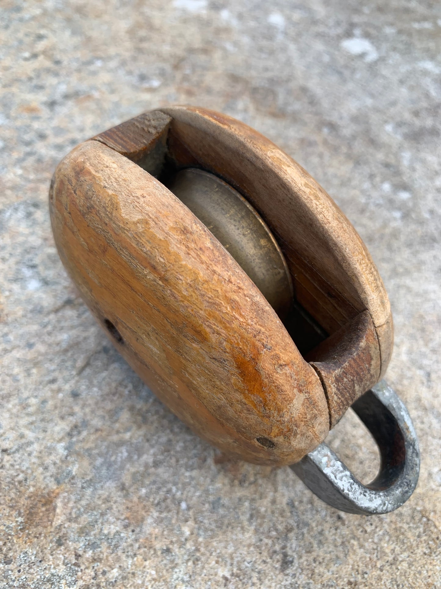 Alte Taille mit guter Patina
