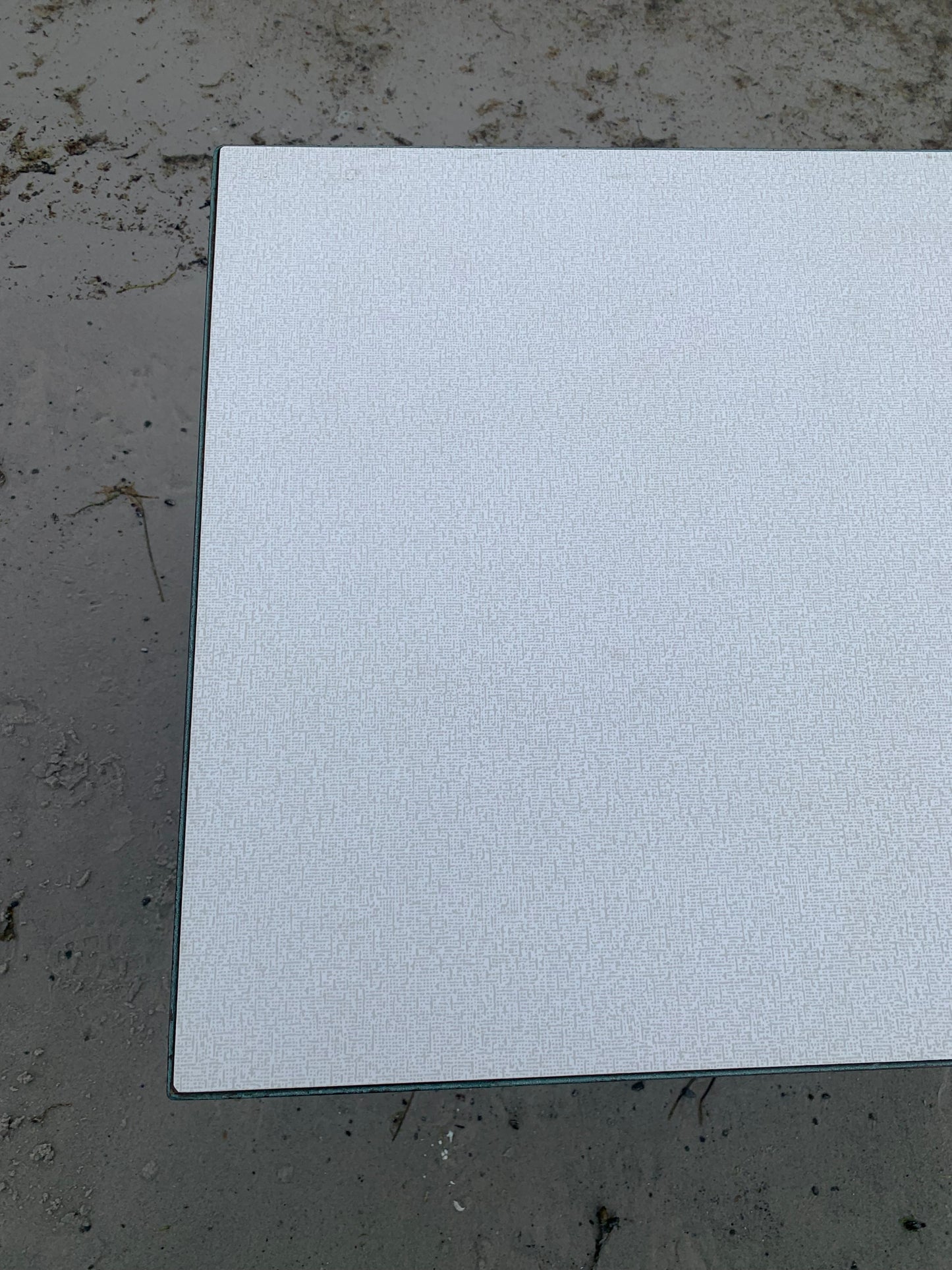 Industrietisch mit Rollen