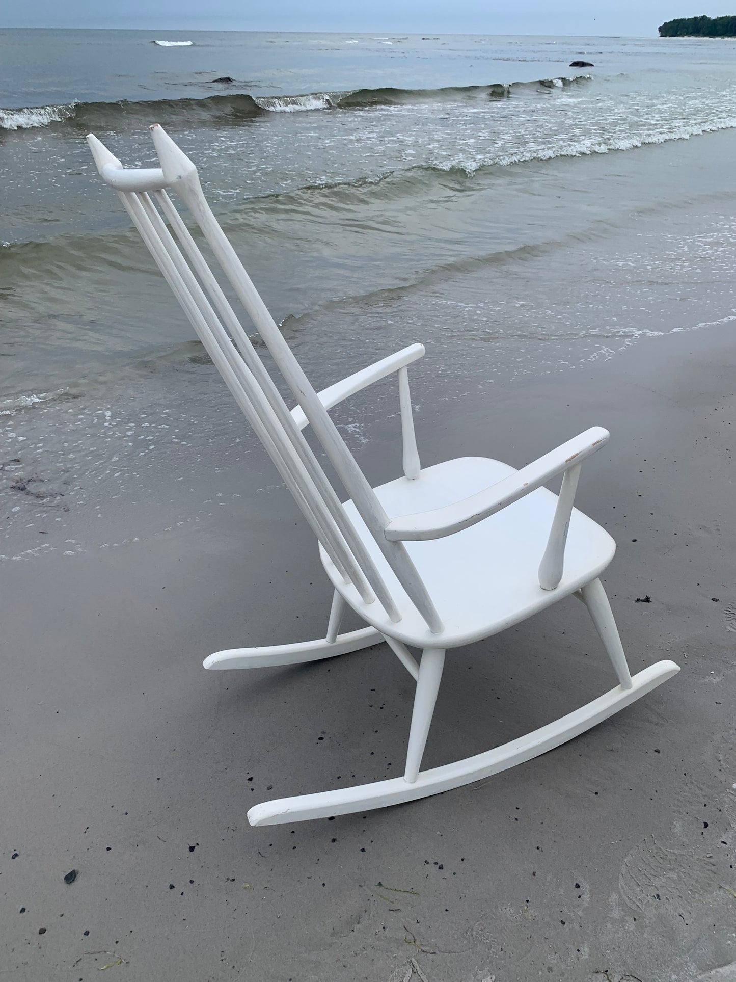 Schaukelstuhl Stocka – Klassisches schwedisches Design