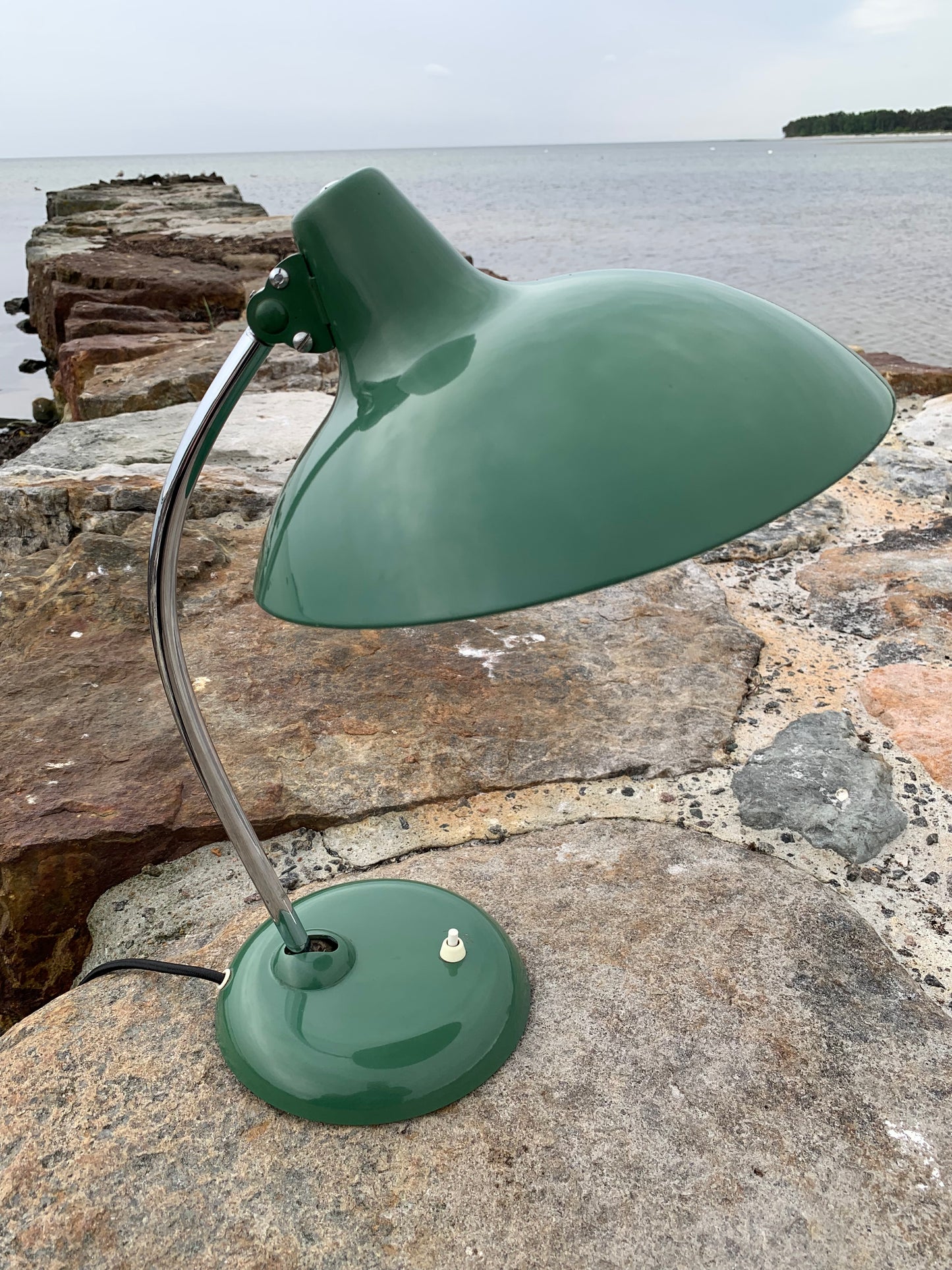 Kaiser Idell 6786 - Original grün