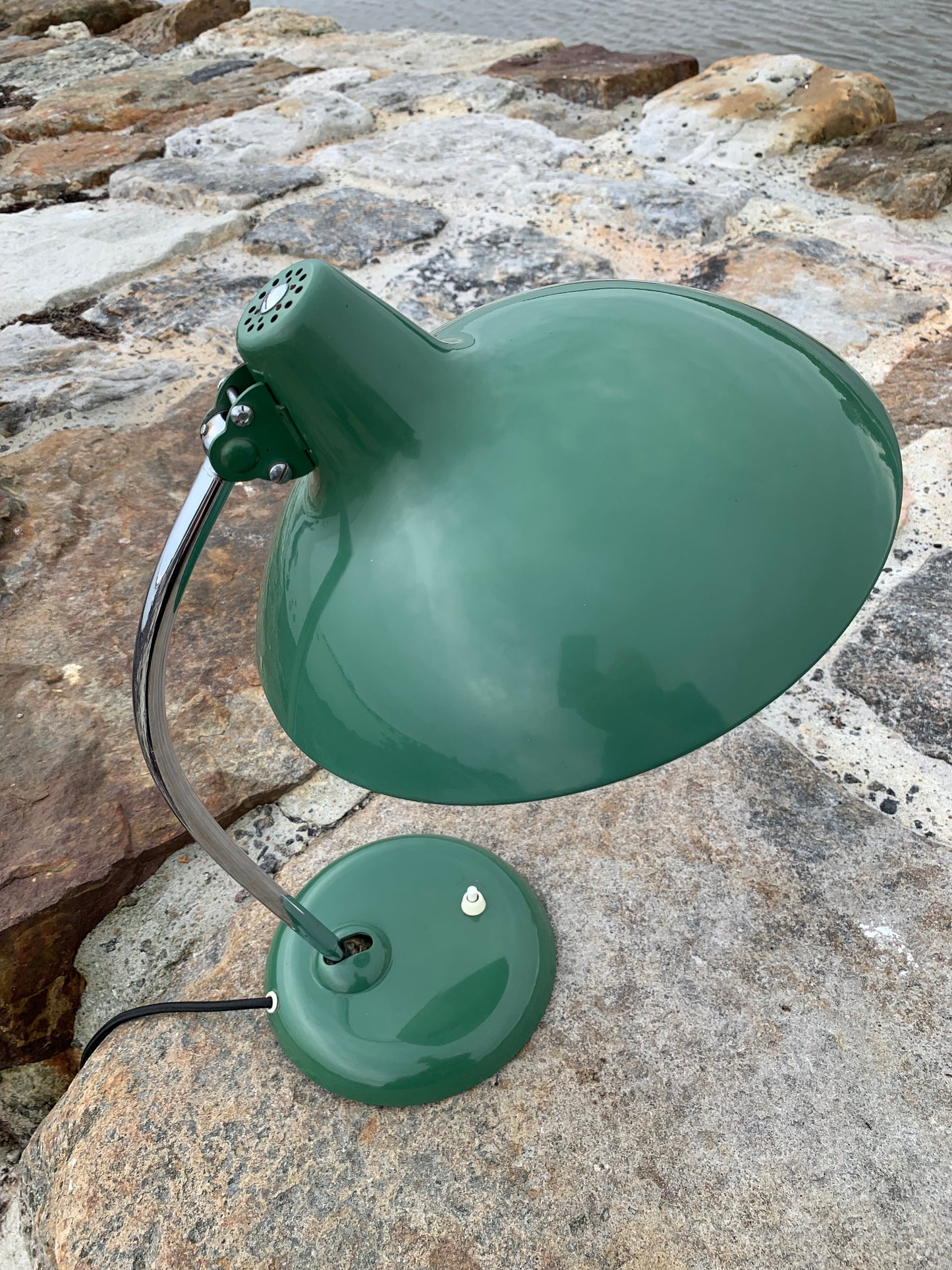 Kaiser Idell 6786 - Original grün