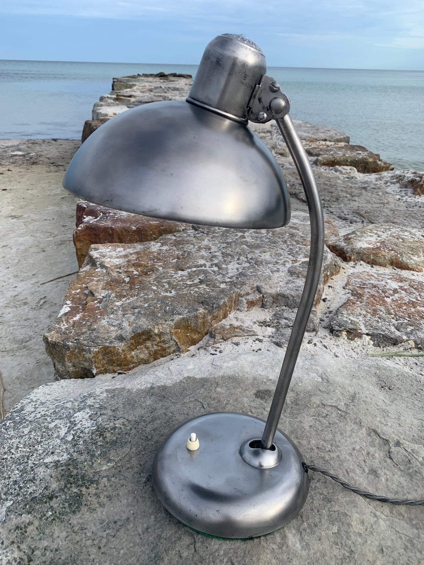 Kaiser Idell 6556 - Rohes Metall
