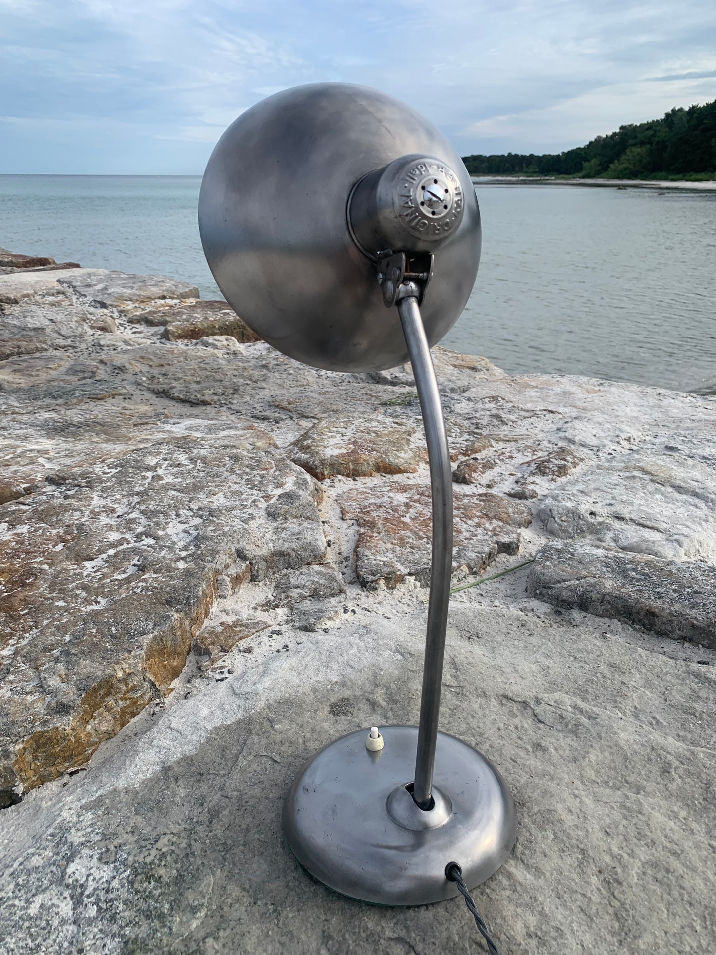 Kaiser Idell 6556 - Rohes Metall