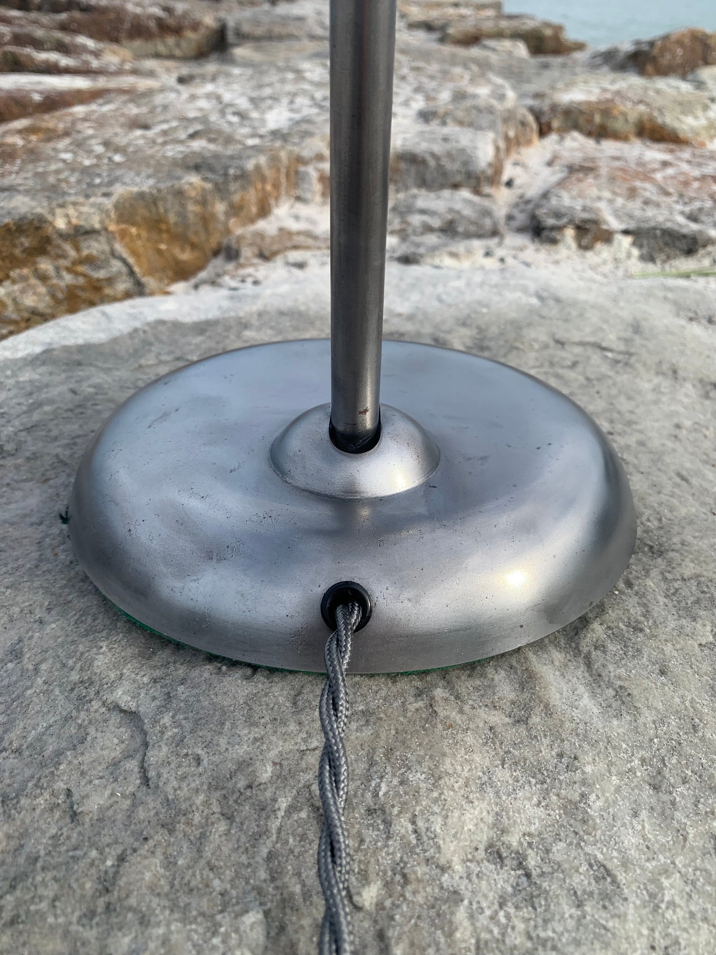 Kaiser Idell 6556 - Rohes Metall