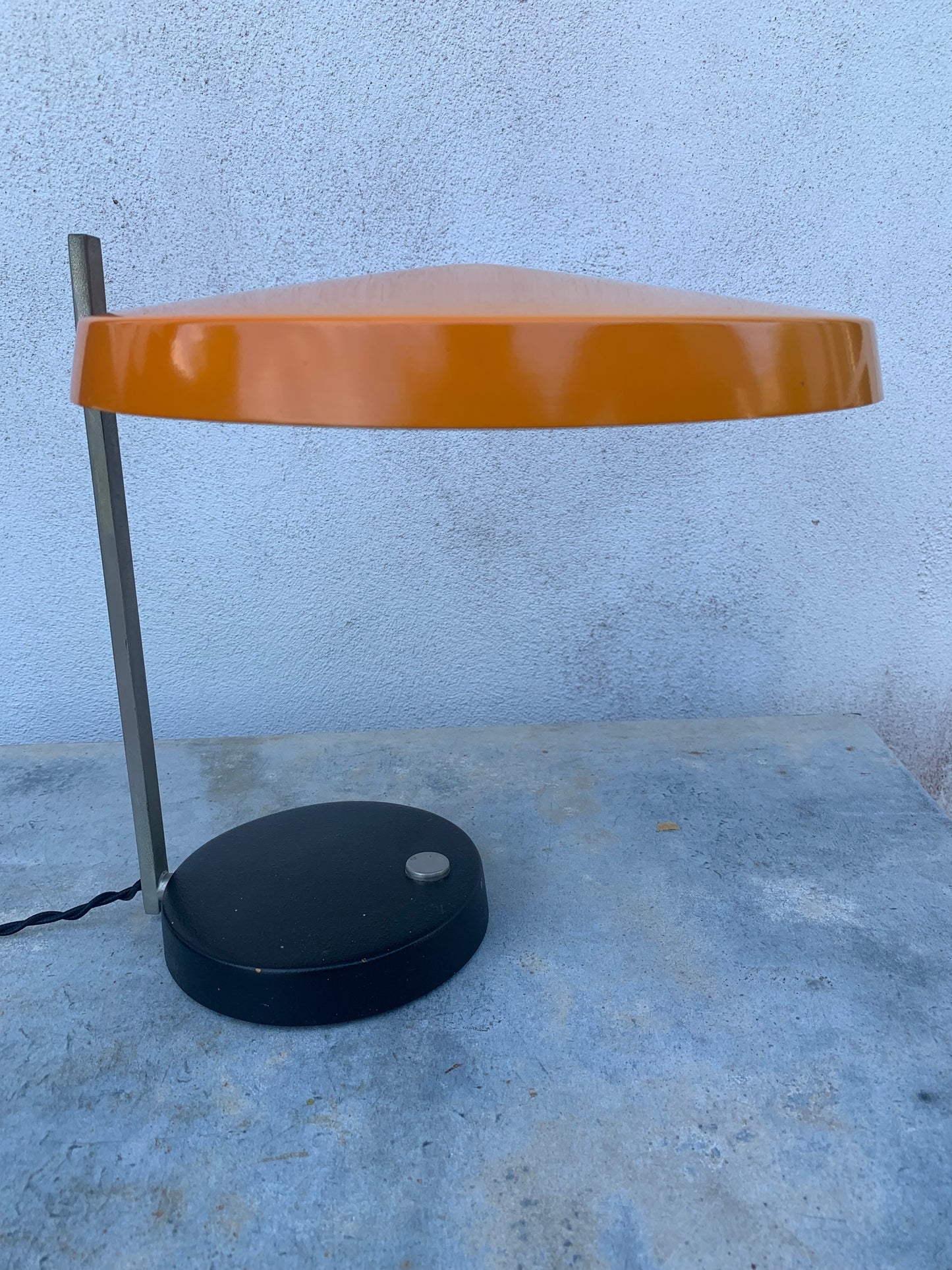 Hillebrand “Oslo” designet af Dr. Heinz Georg Pfaender i 1961 - Original orange (Vandt den prestigefyldte IF Design Award i 1962)