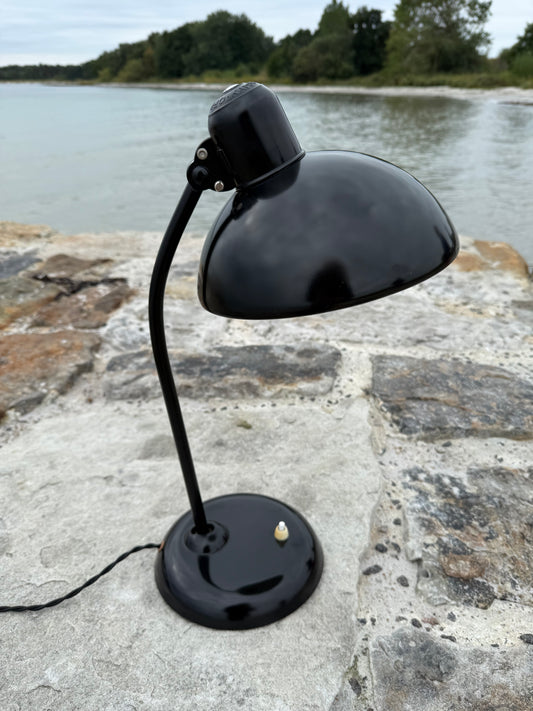Kaiser Idell 6556 – Original Schwarz