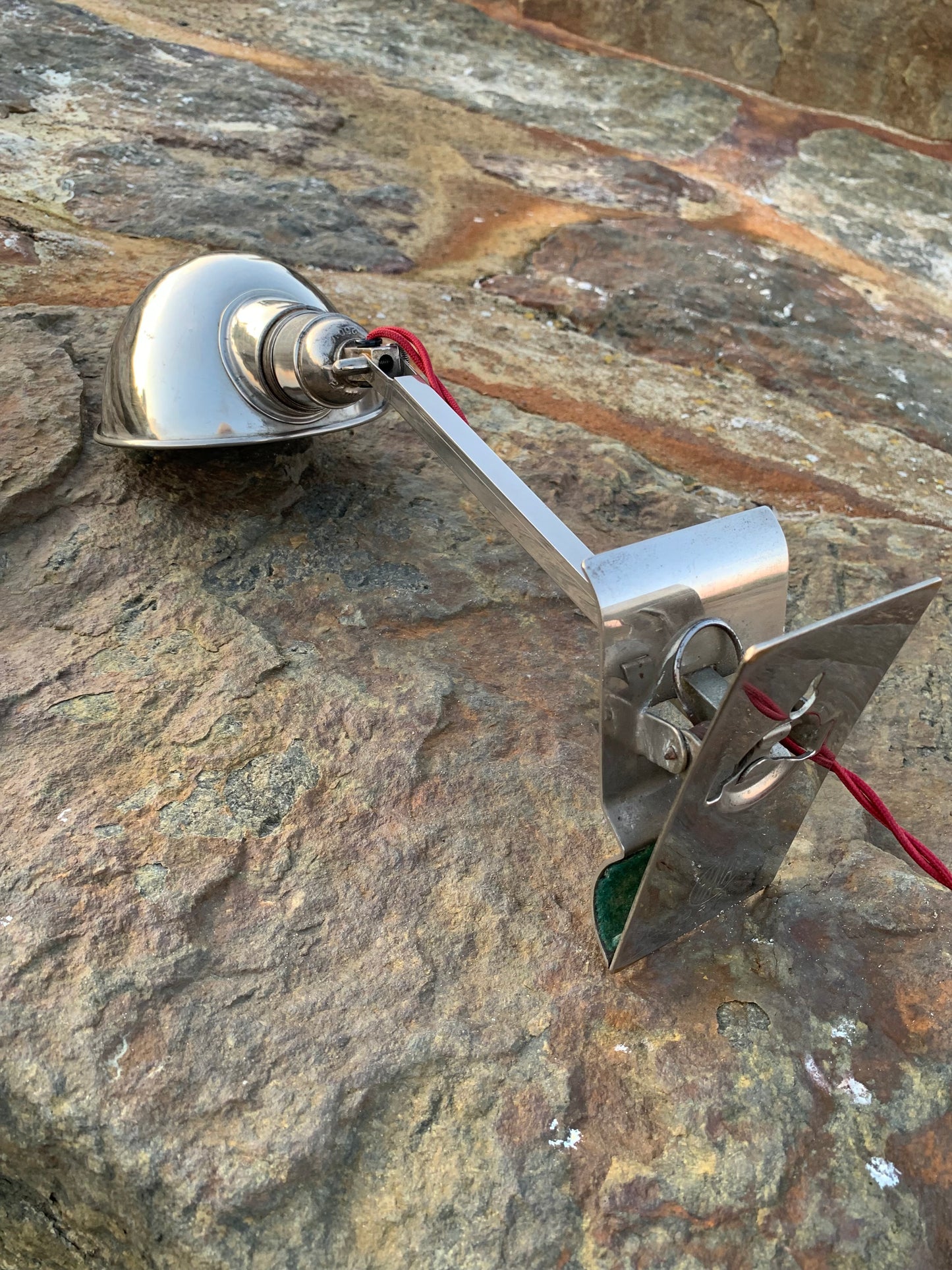 Seltene Hala-Klemmlampe