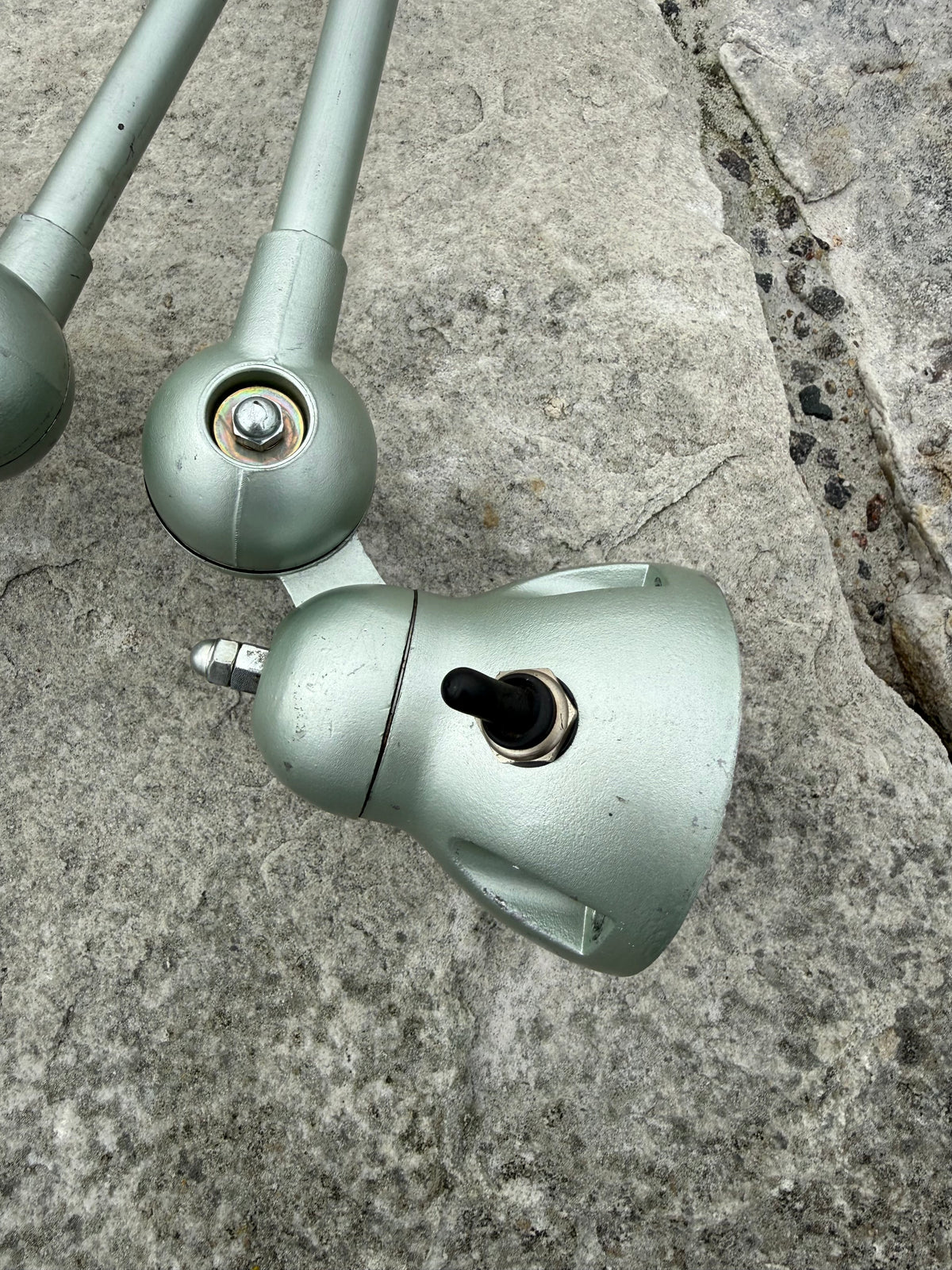 Jieldé Wand-/Deckenleuchte mit 2 Armen – Grün