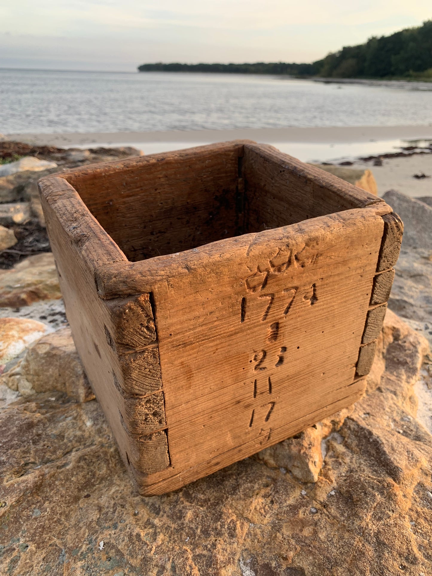 Holzbox