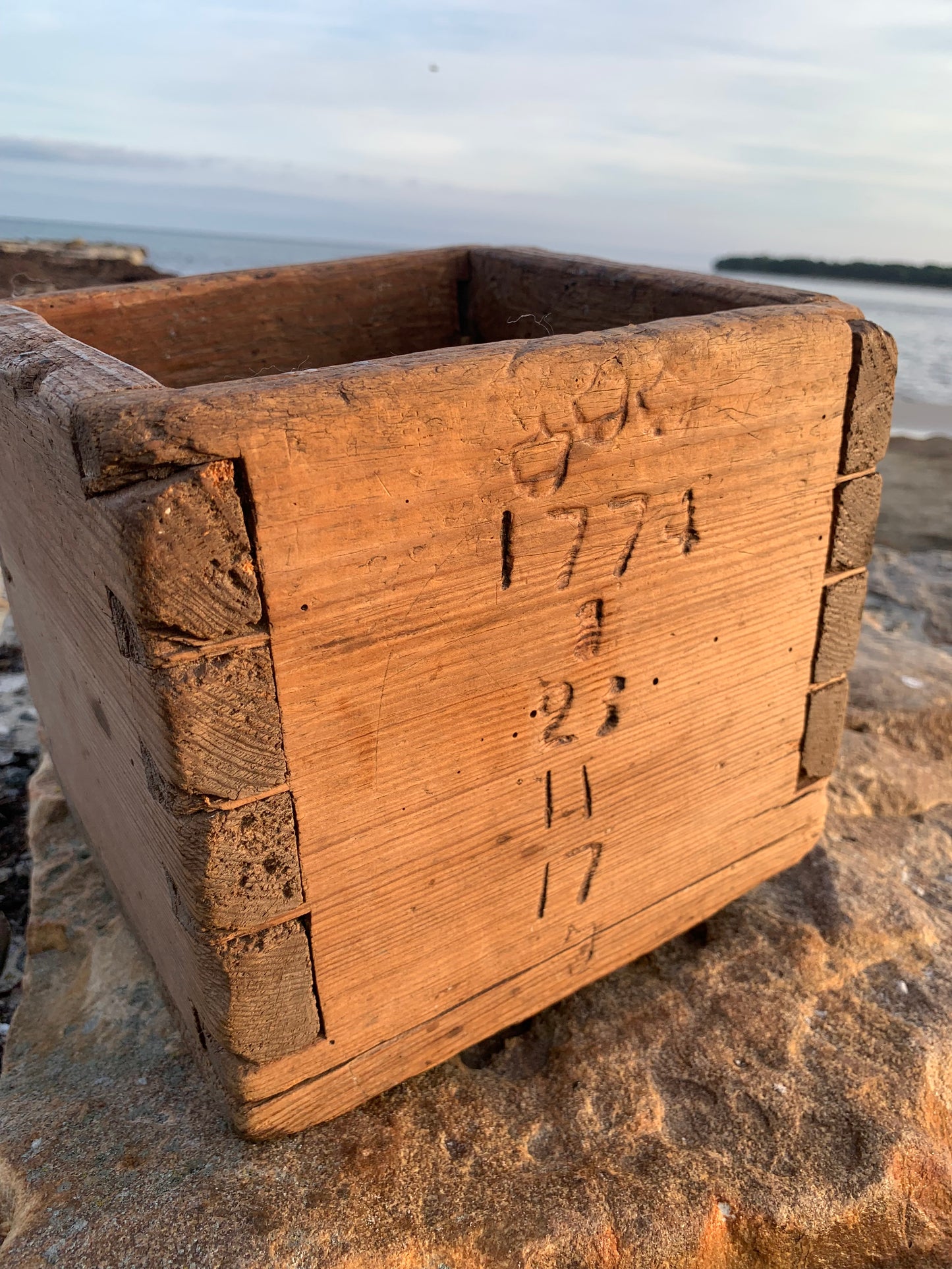 Holzbox