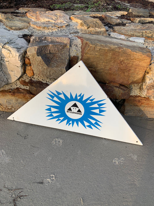 Schild von ST. CLEMENS DAIRY