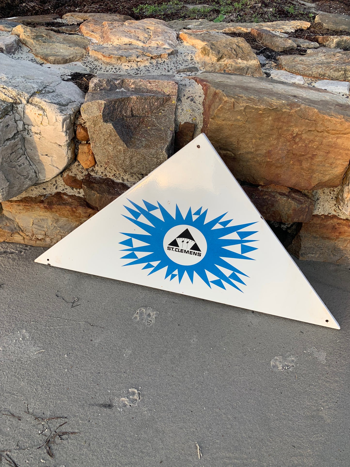 Schild von ST. CLEMENS DAIRY