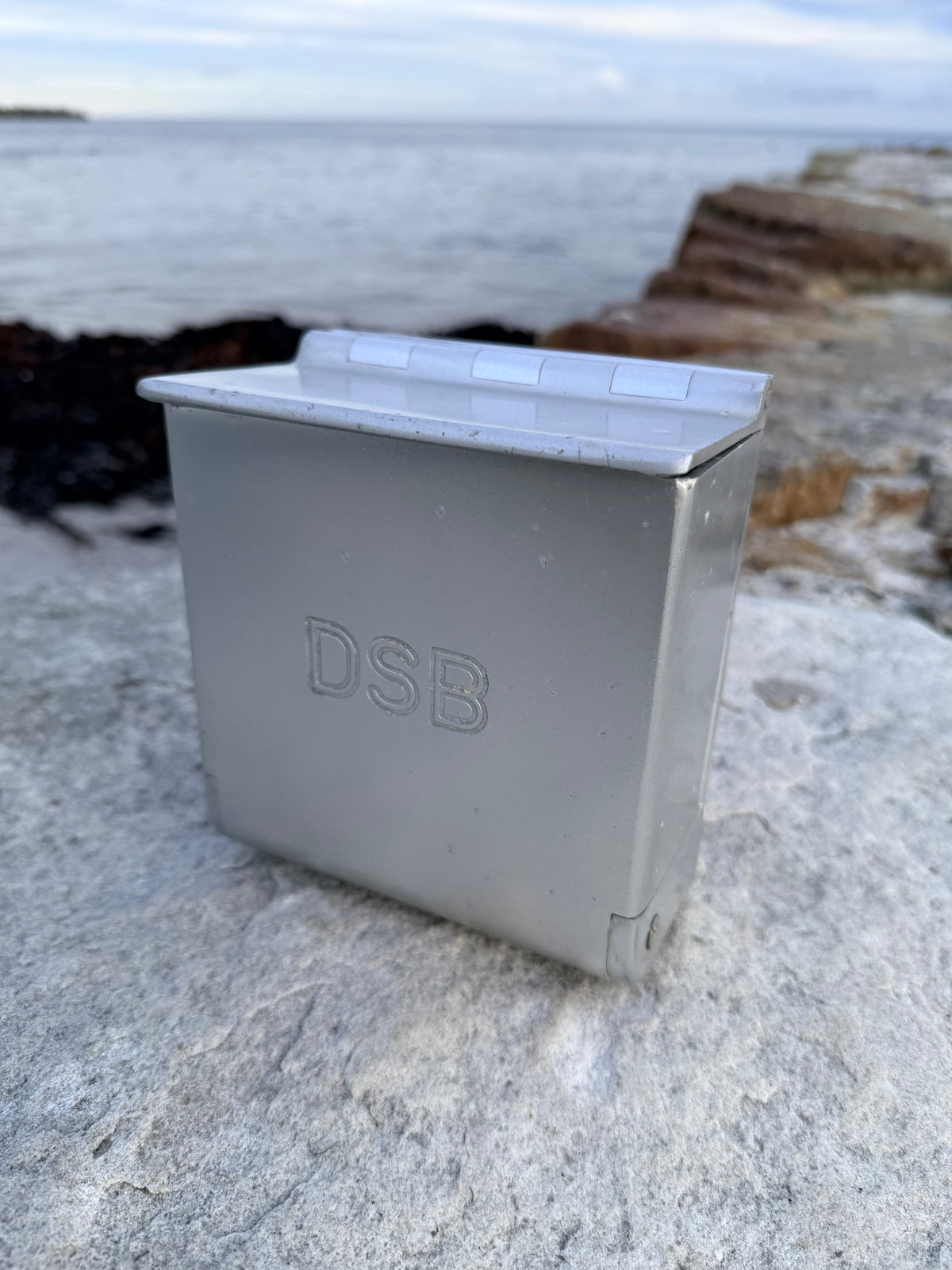 DSB Aschenbecher mit Logo