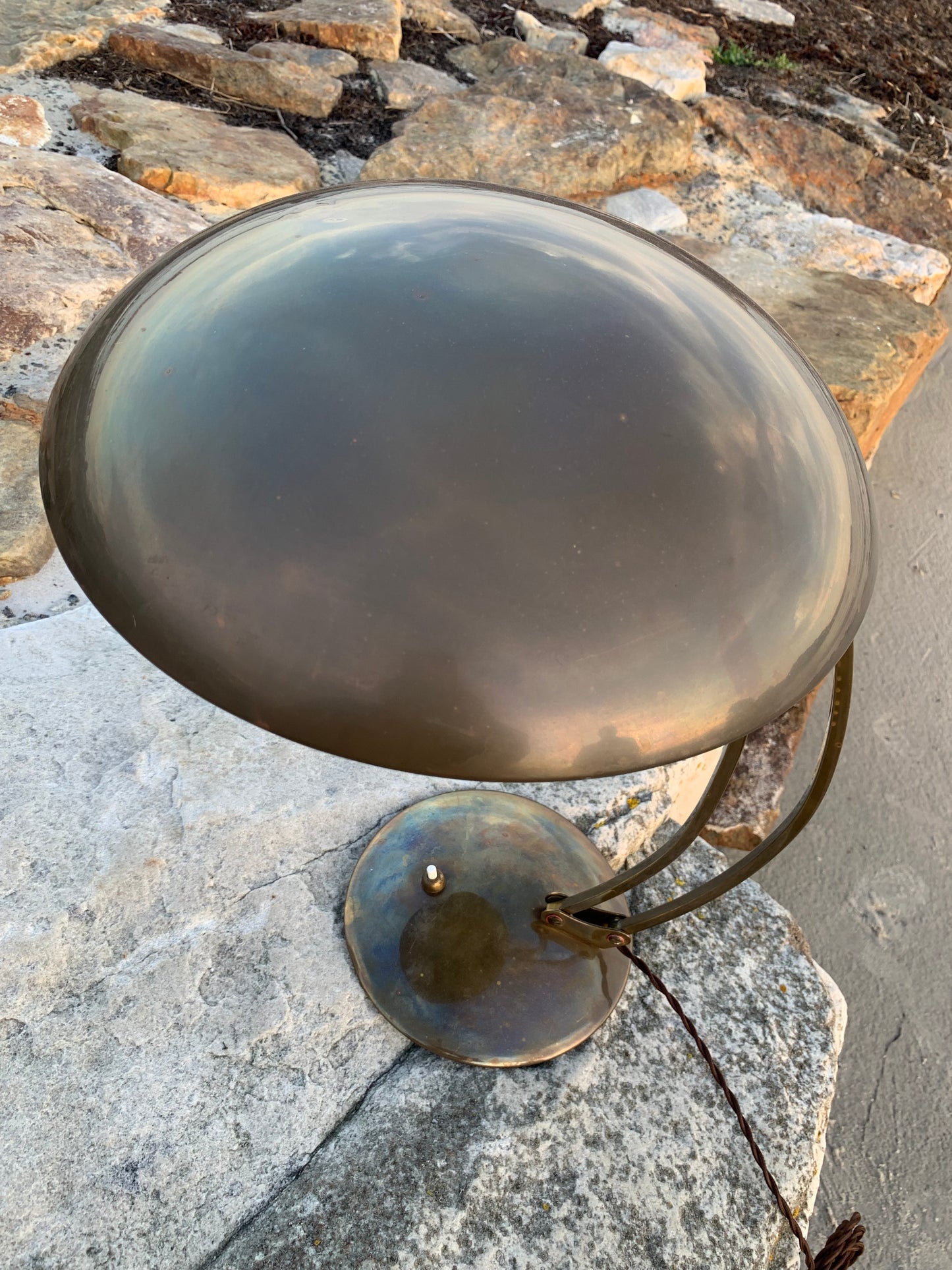 Kaiser Idell 6764 – Original Messing