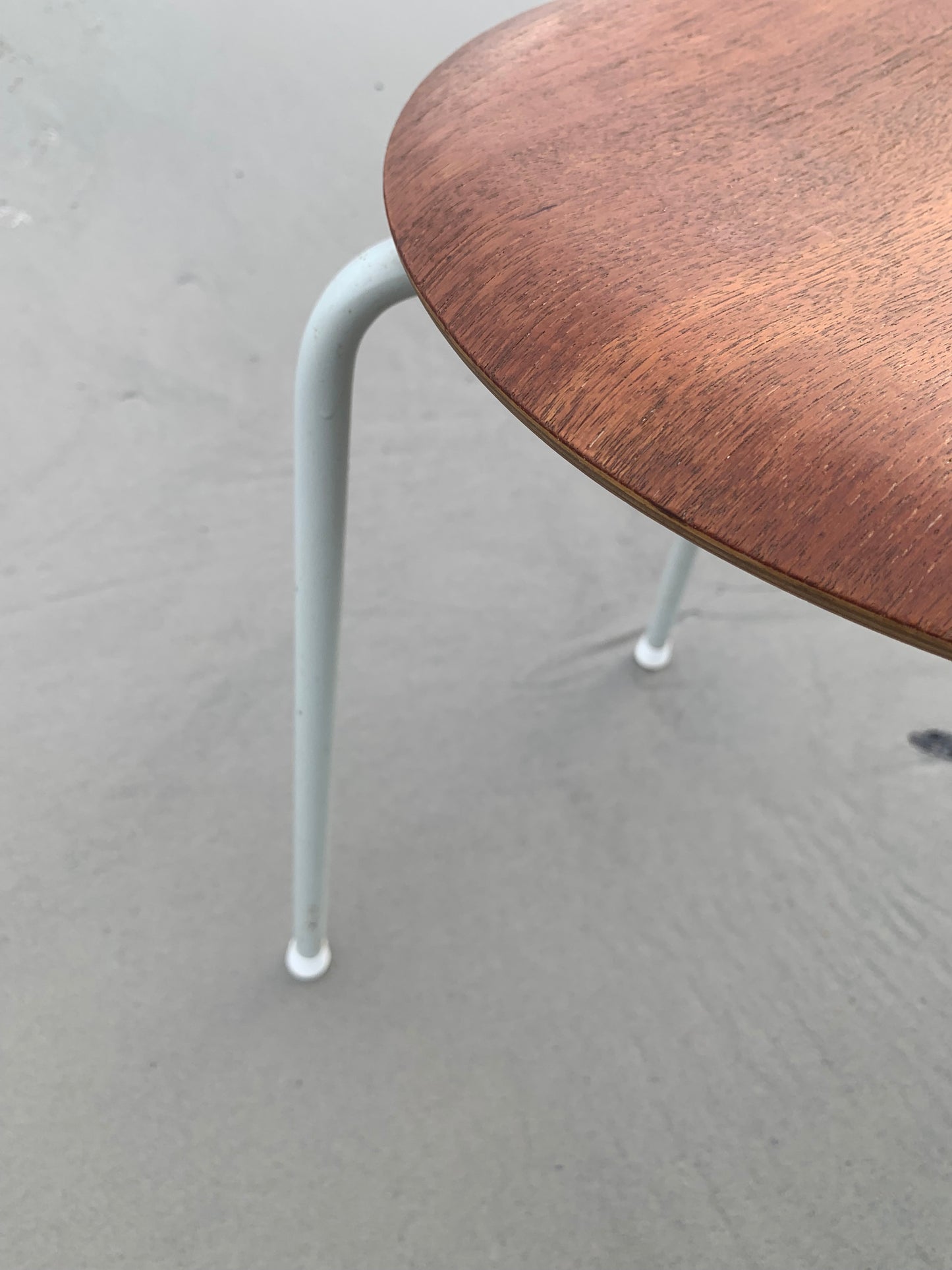 Der Hocker