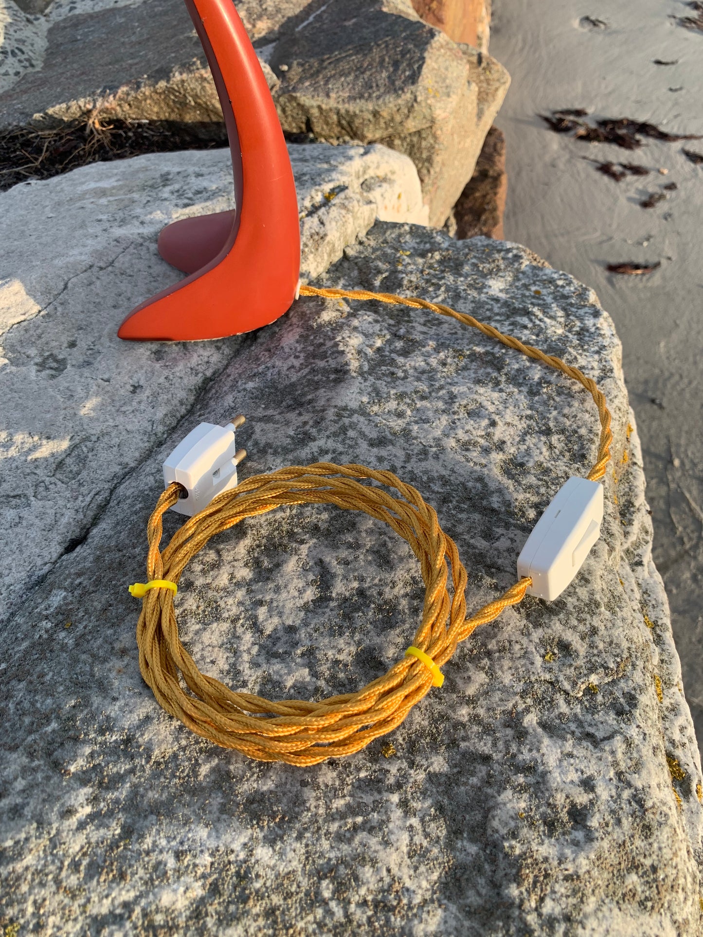 Cosack Cobra – Korallenrot (seltenes Modell)